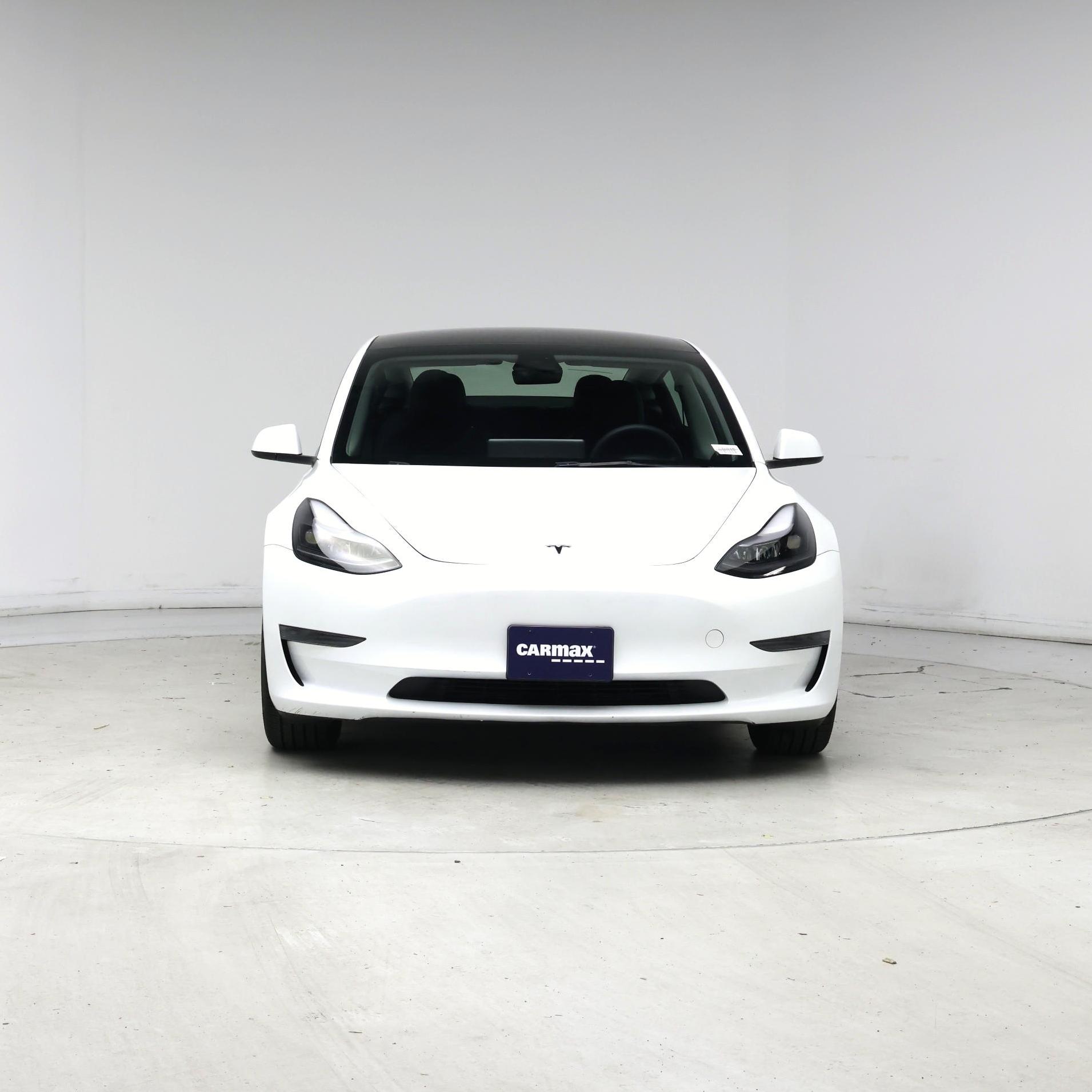 Thumbnail: 2023 Tesla Model 3 - 5
