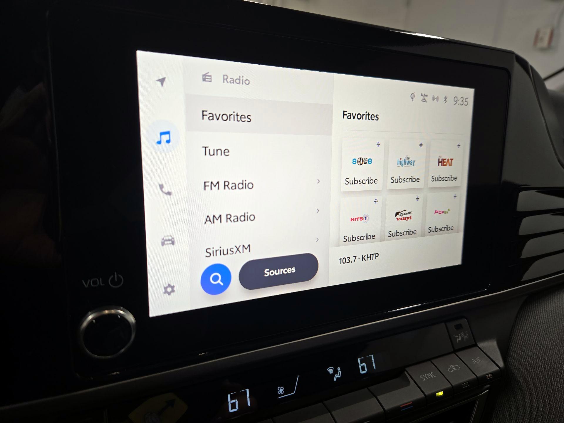 Thumbnail: 2025 Toyota Camry - 15