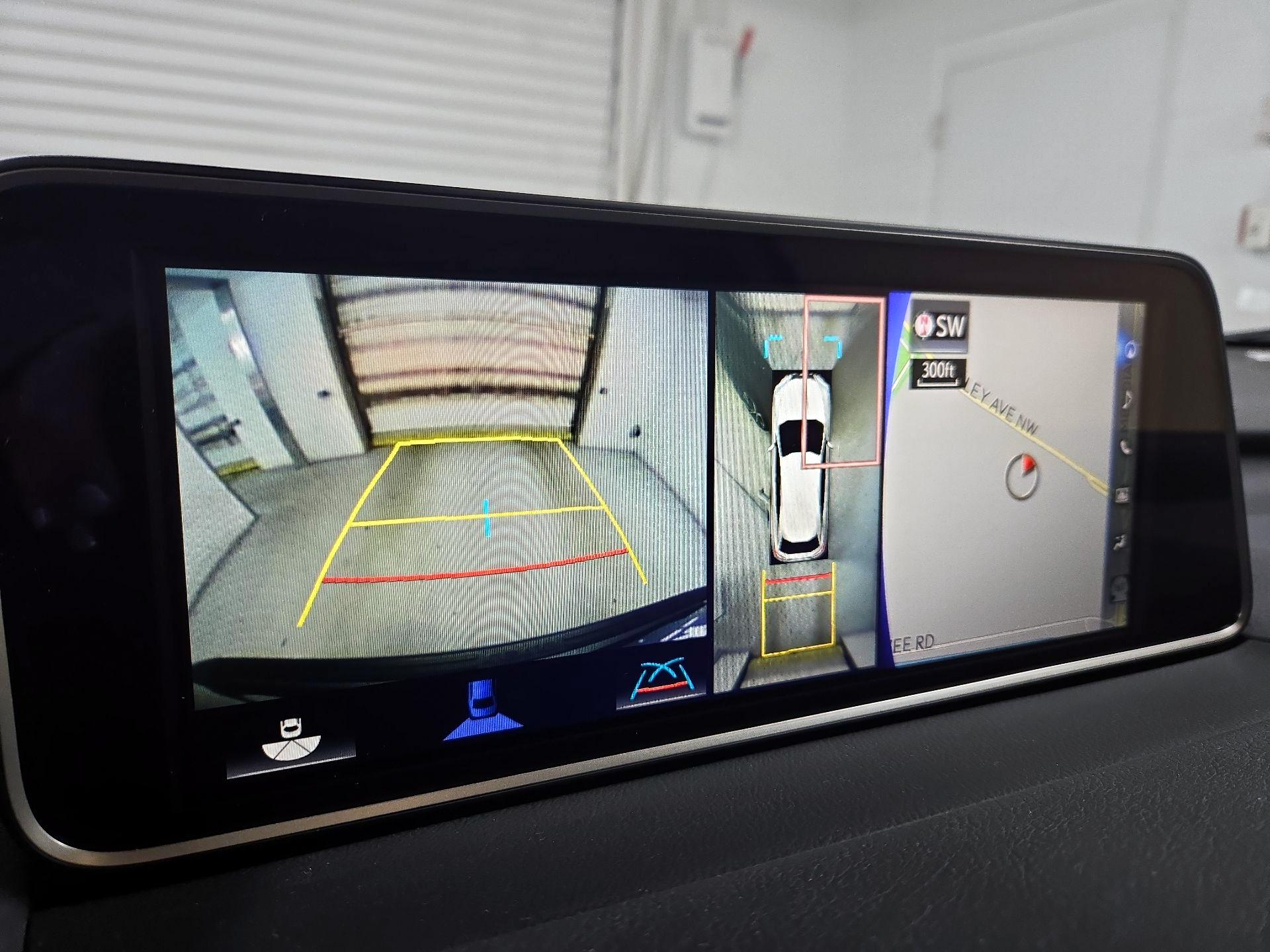 Thumbnail: 2016 Lexus RX - 14