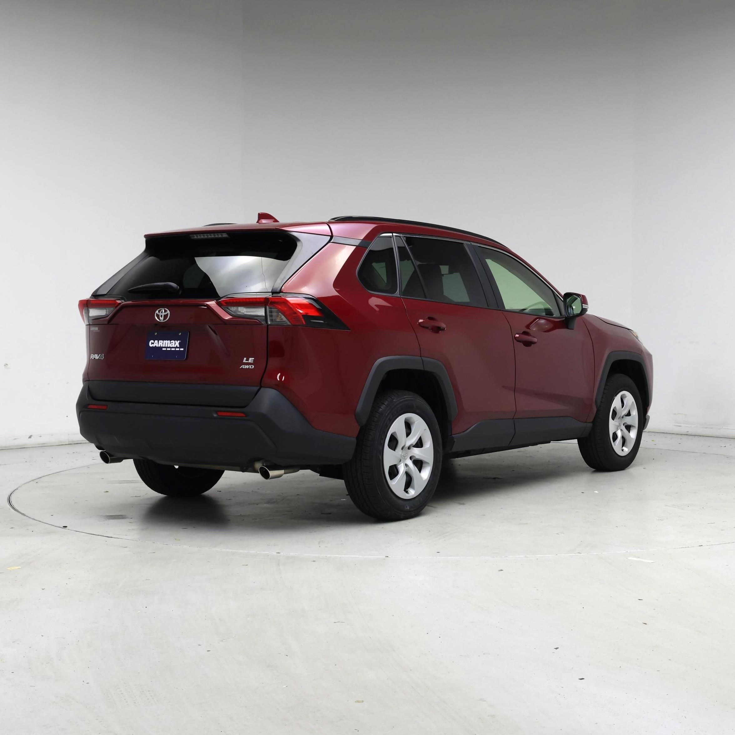 Thumbnail: 2019 Toyota RAV4 - 8