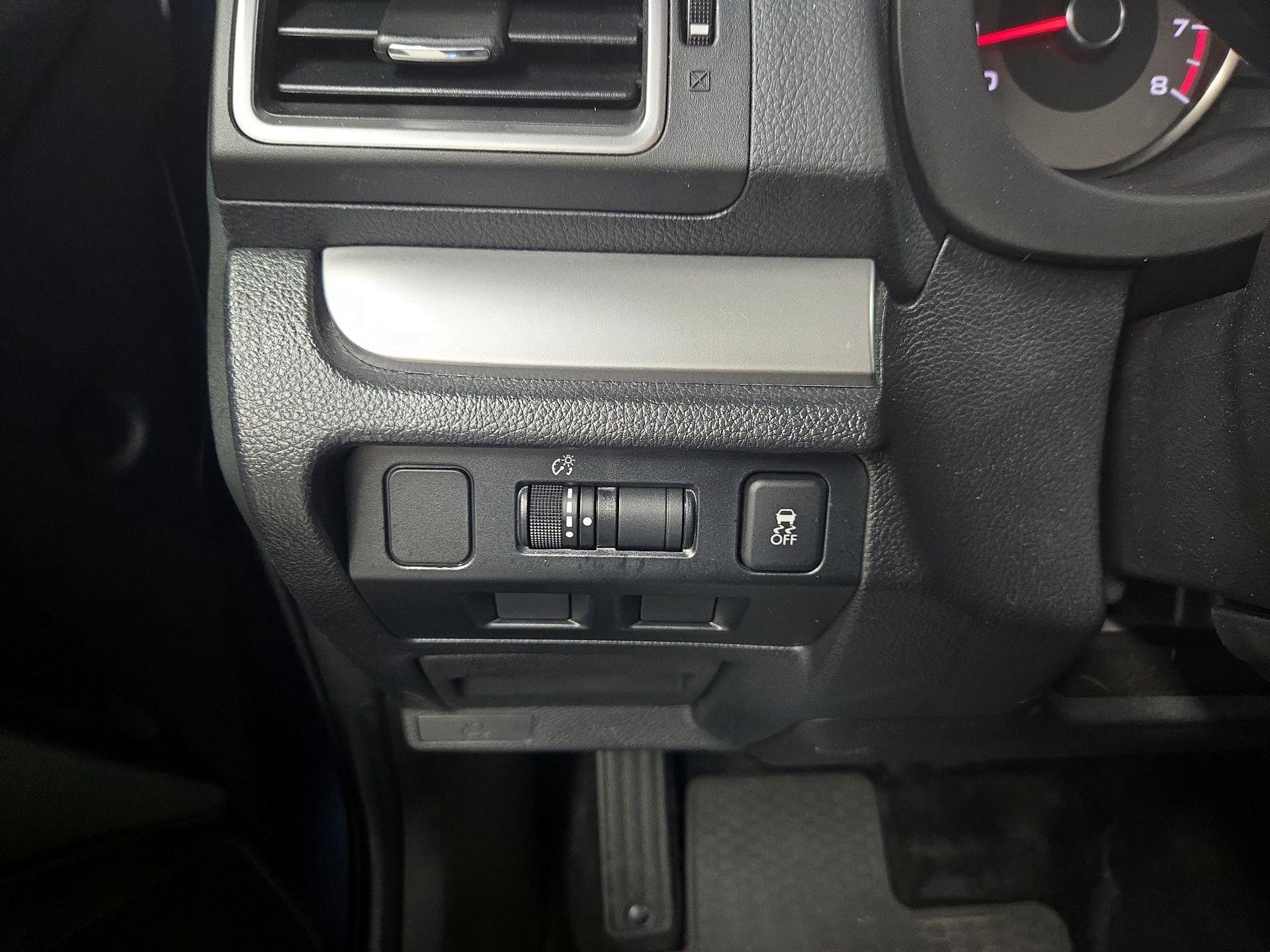 Thumbnail: 2017 Subaru Forester - 13