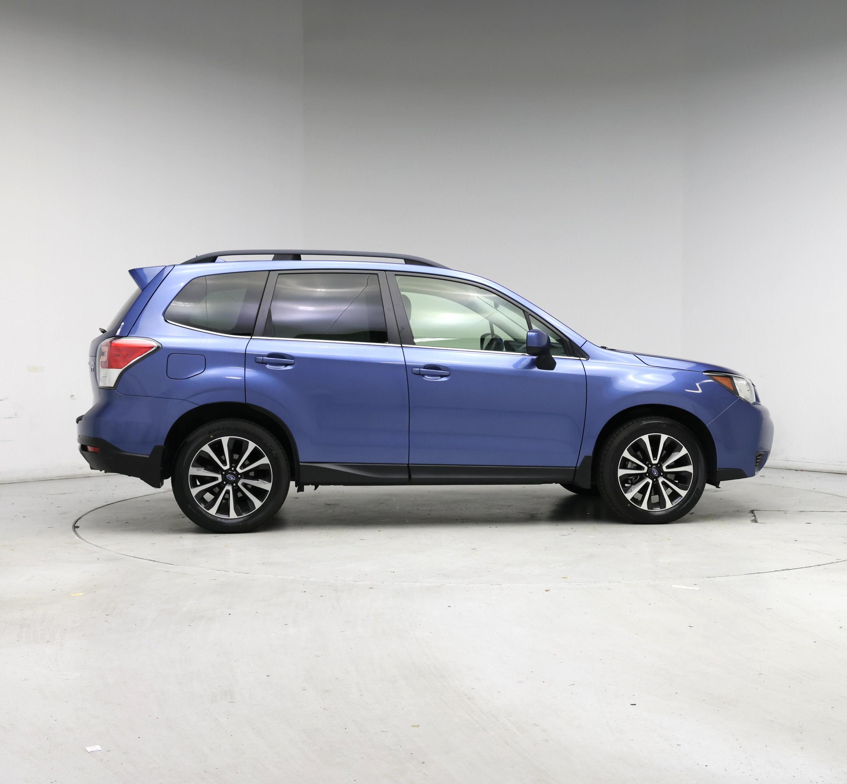 Thumbnail: 2017 Subaru Forester - 7