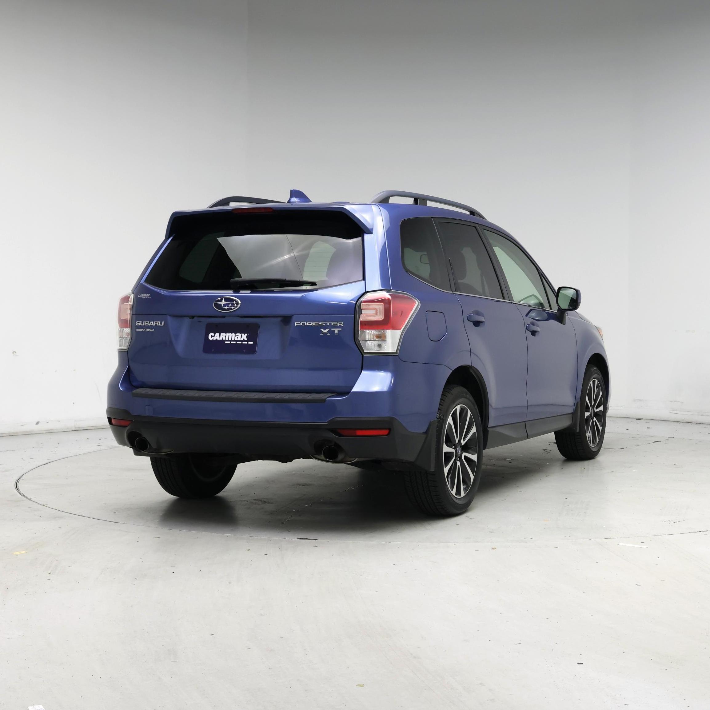 Thumbnail: 2017 Subaru Forester - 8