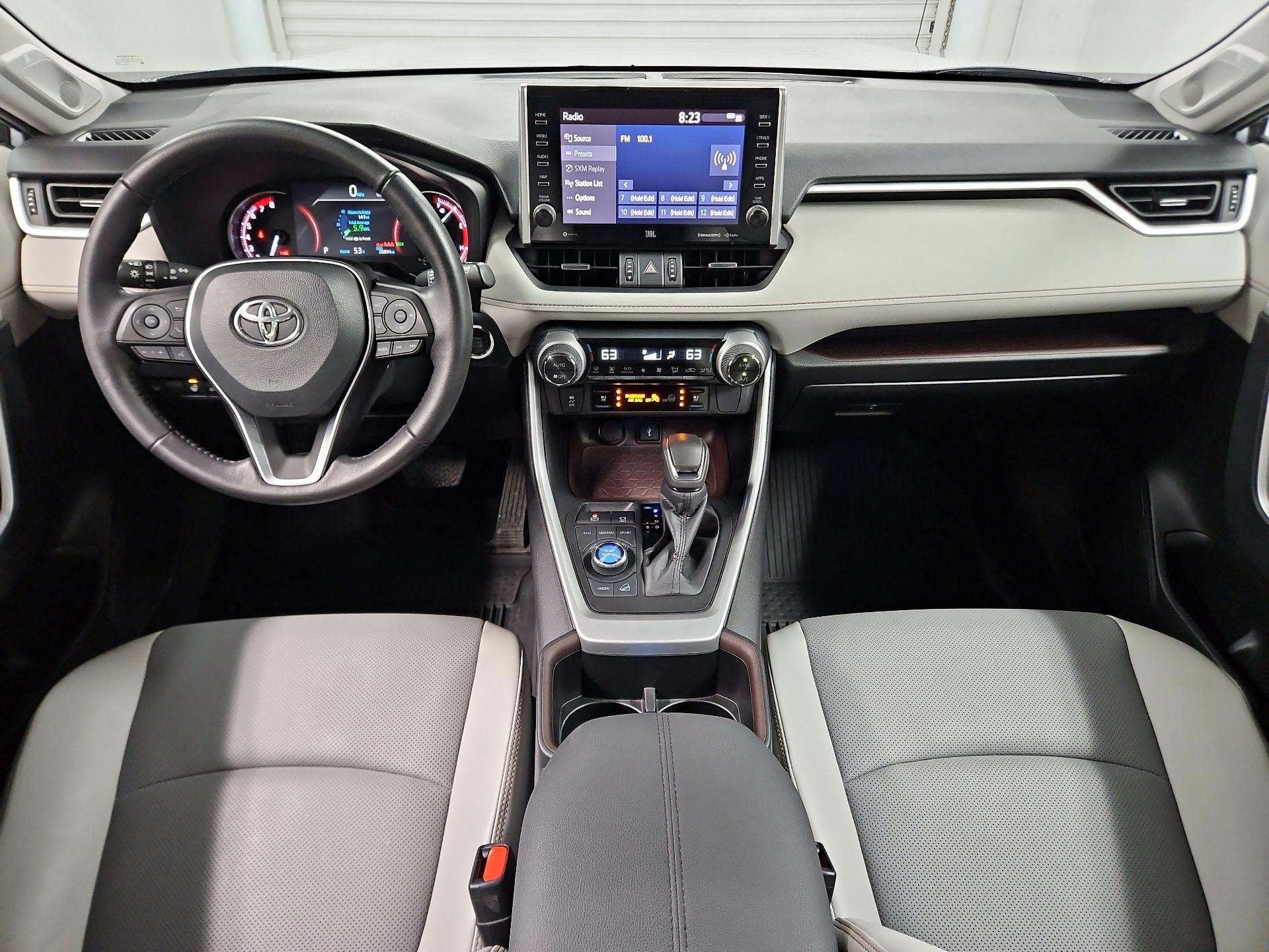 Thumbnail: 2022 Toyota RAV4 - 9