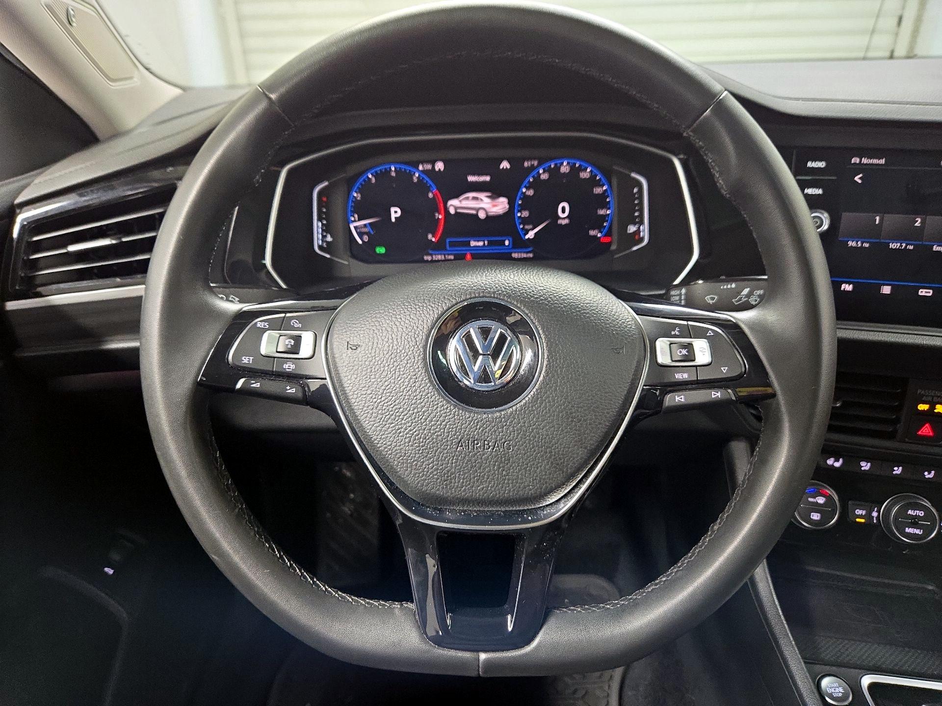 Thumbnail: 2020 Volkswagen Jetta - 10