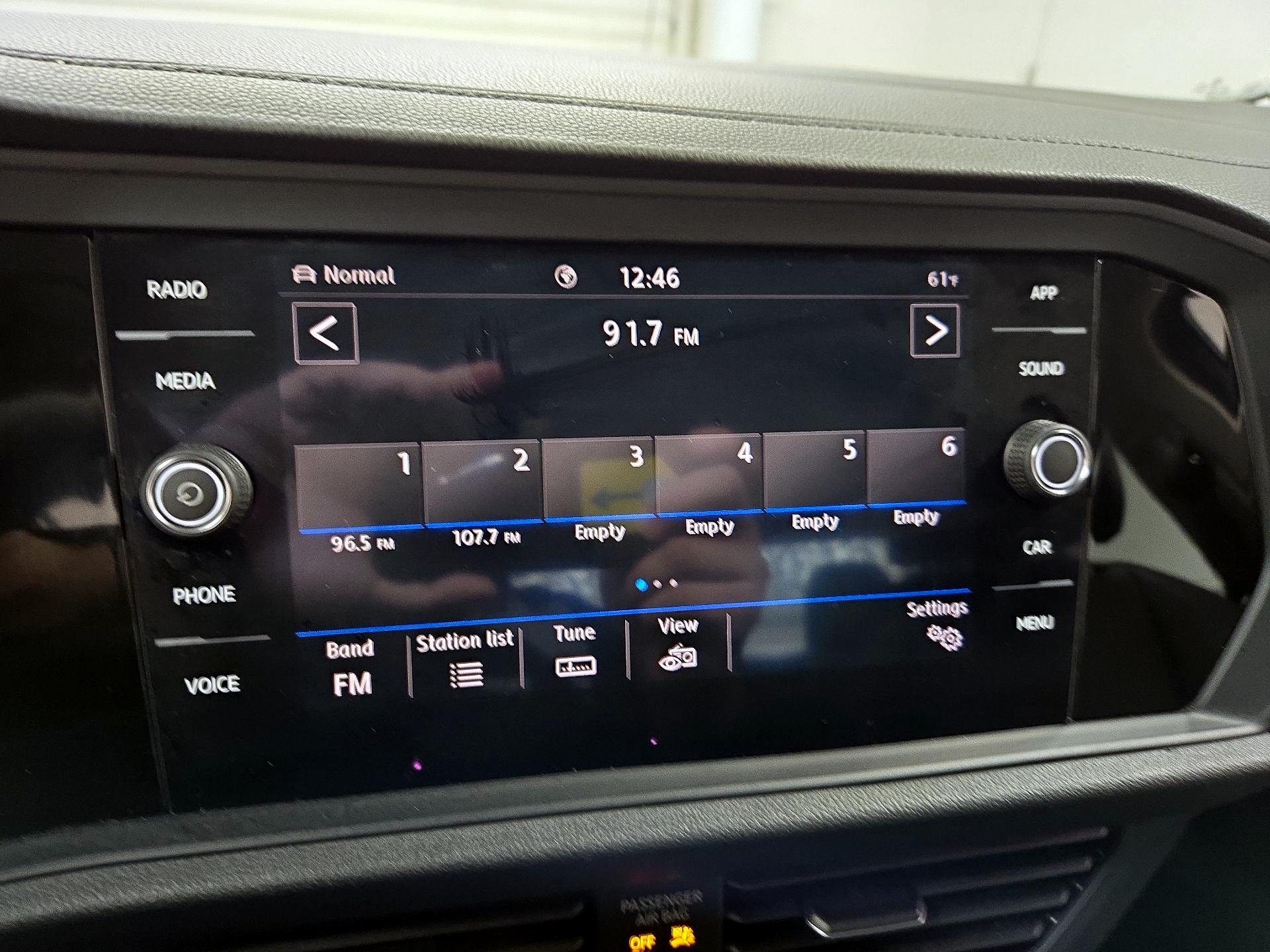 Thumbnail: 2020 Volkswagen Jetta - 15