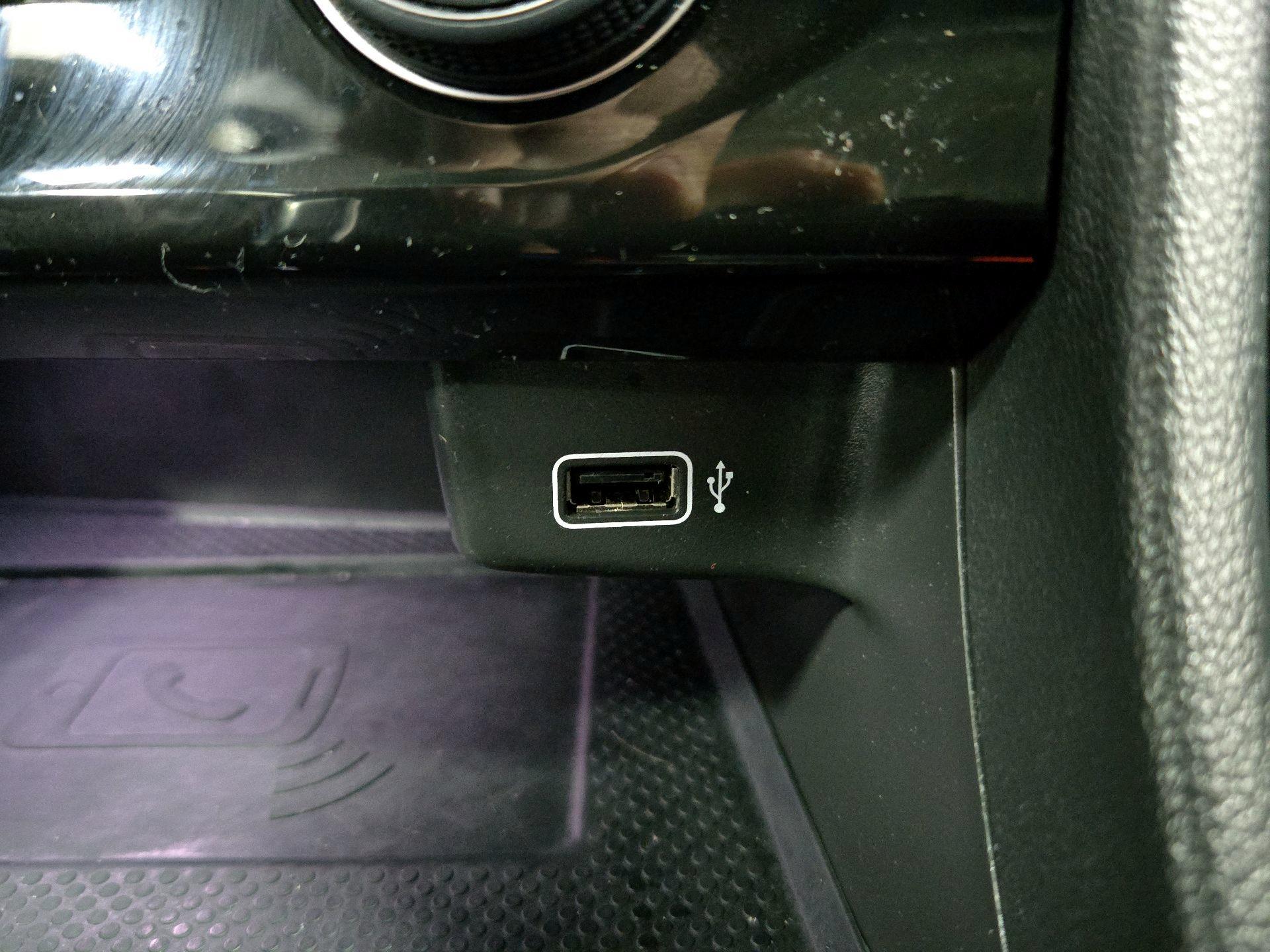 Thumbnail: 2020 Volkswagen Jetta - 18