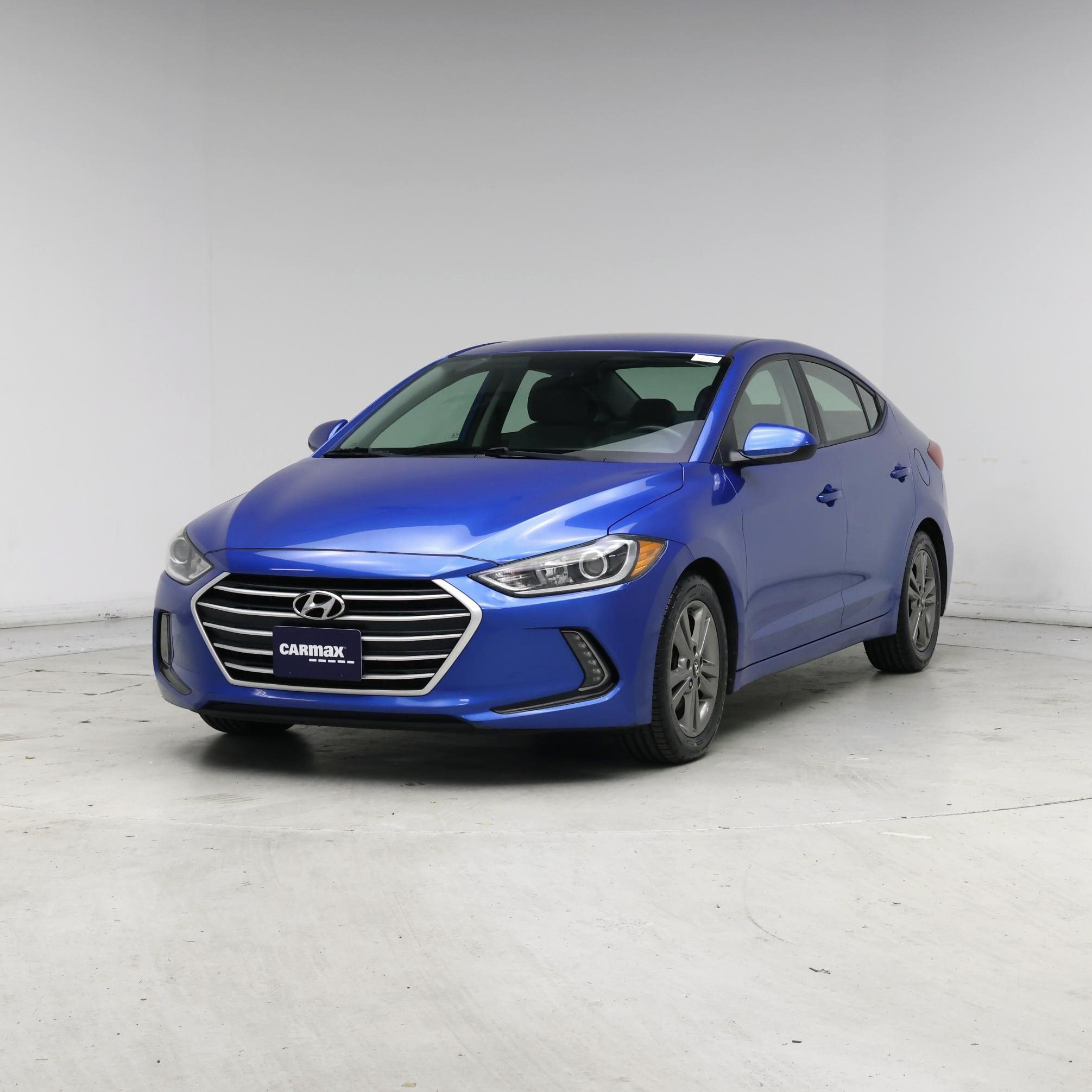Thumbnail: 2017 Hyundai Elantra - 4