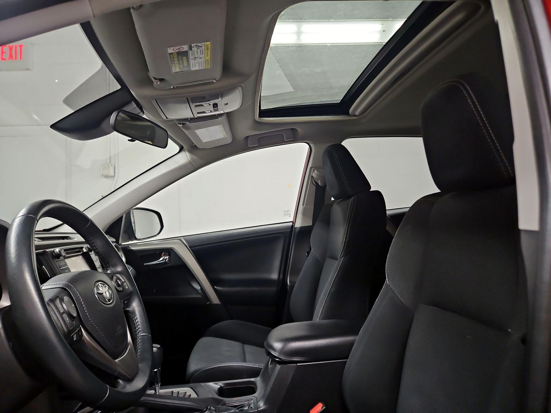 Thumbnail: 2017 Toyota RAV4 - 19