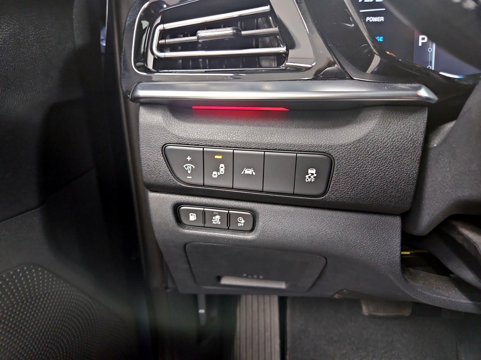 Thumbnail: 2022 Kia Niro - 13