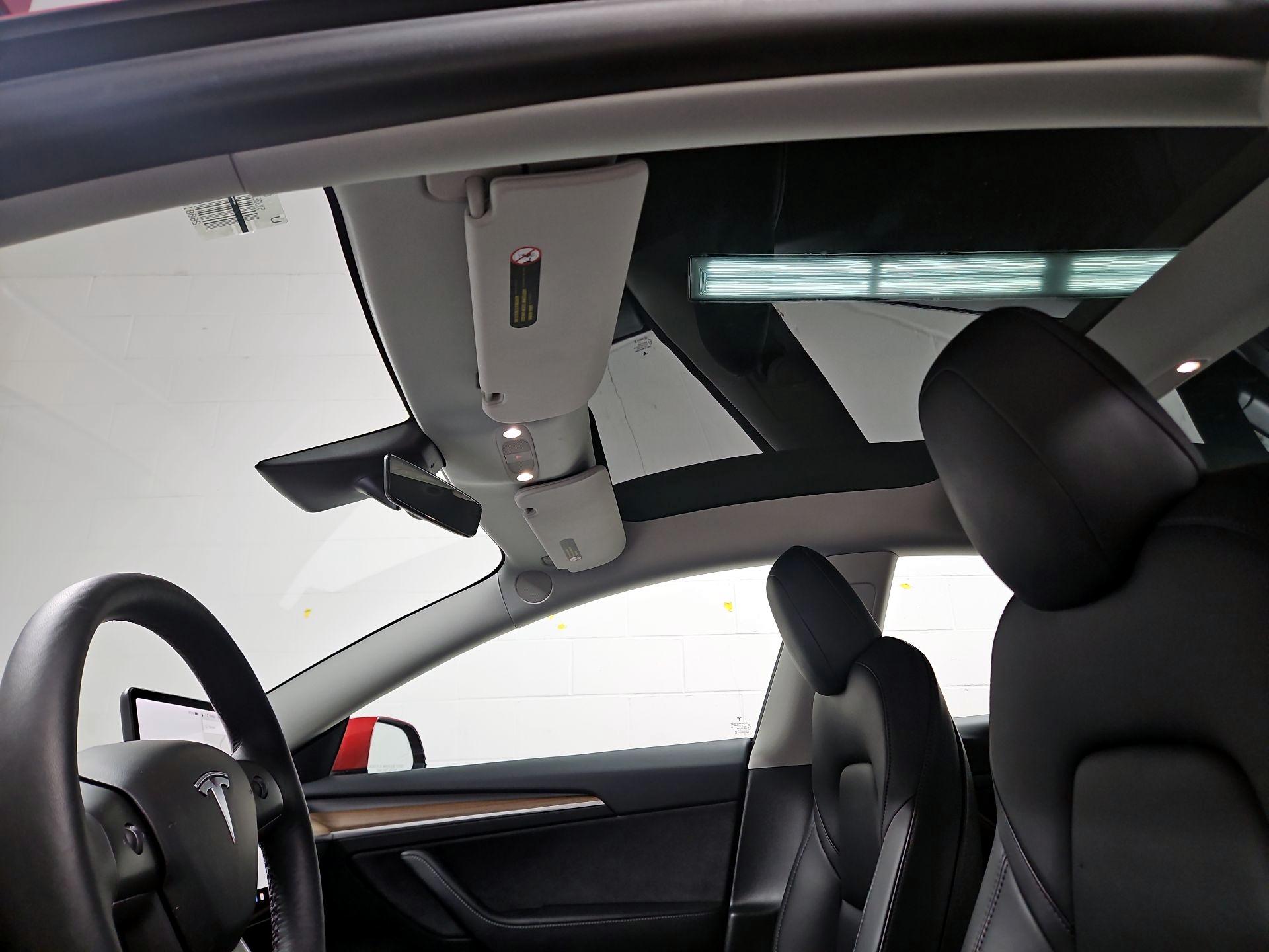 Thumbnail: 2022 Tesla Model 3 - 18