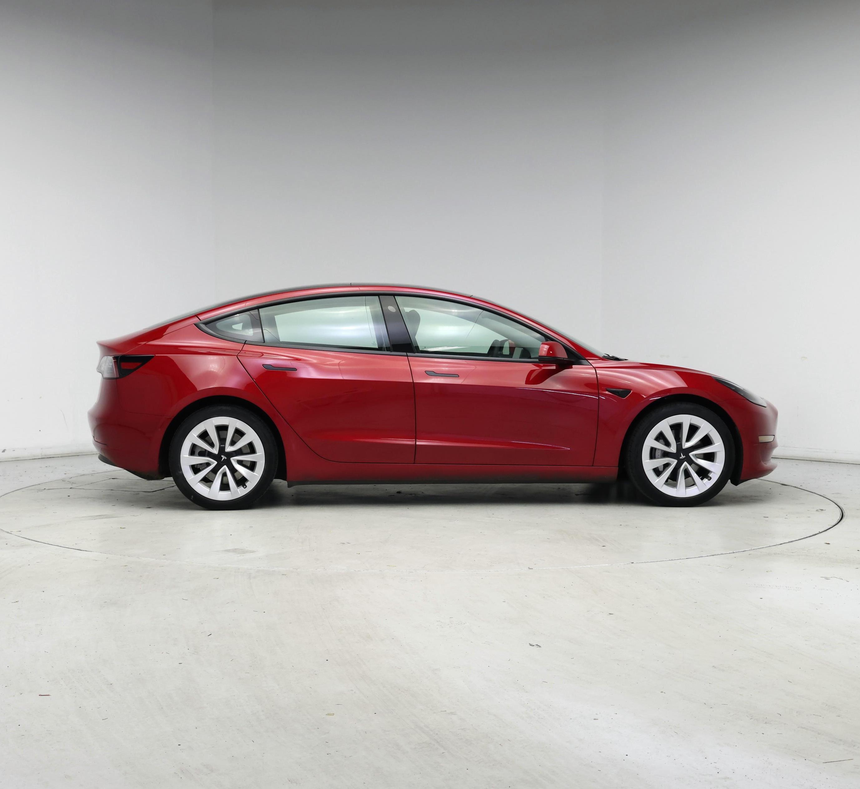 Thumbnail: 2022 Tesla Model 3 - 7