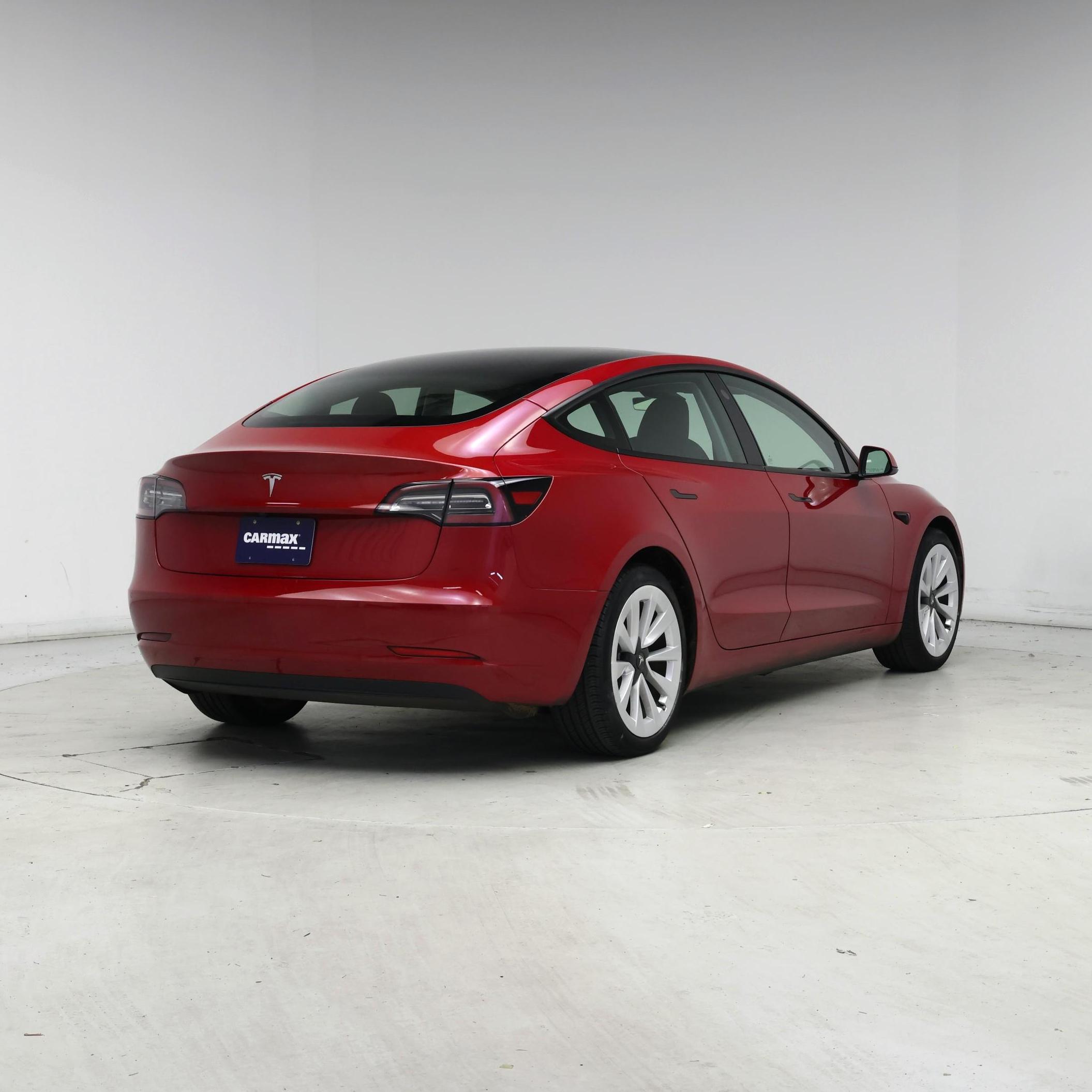 Thumbnail: 2022 Tesla Model 3 - 8