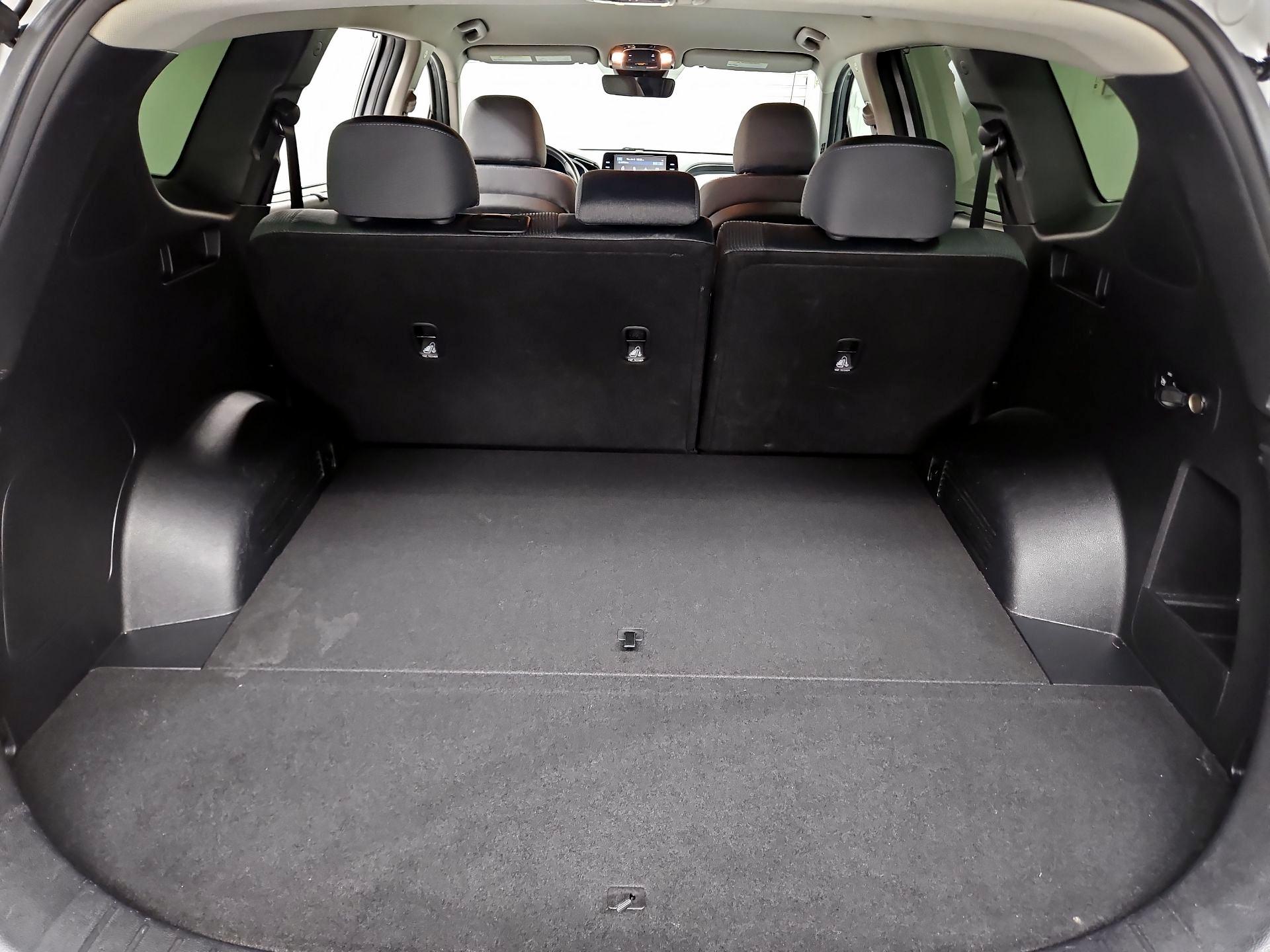 Thumbnail: 2022 Hyundai Santa Fe - 20