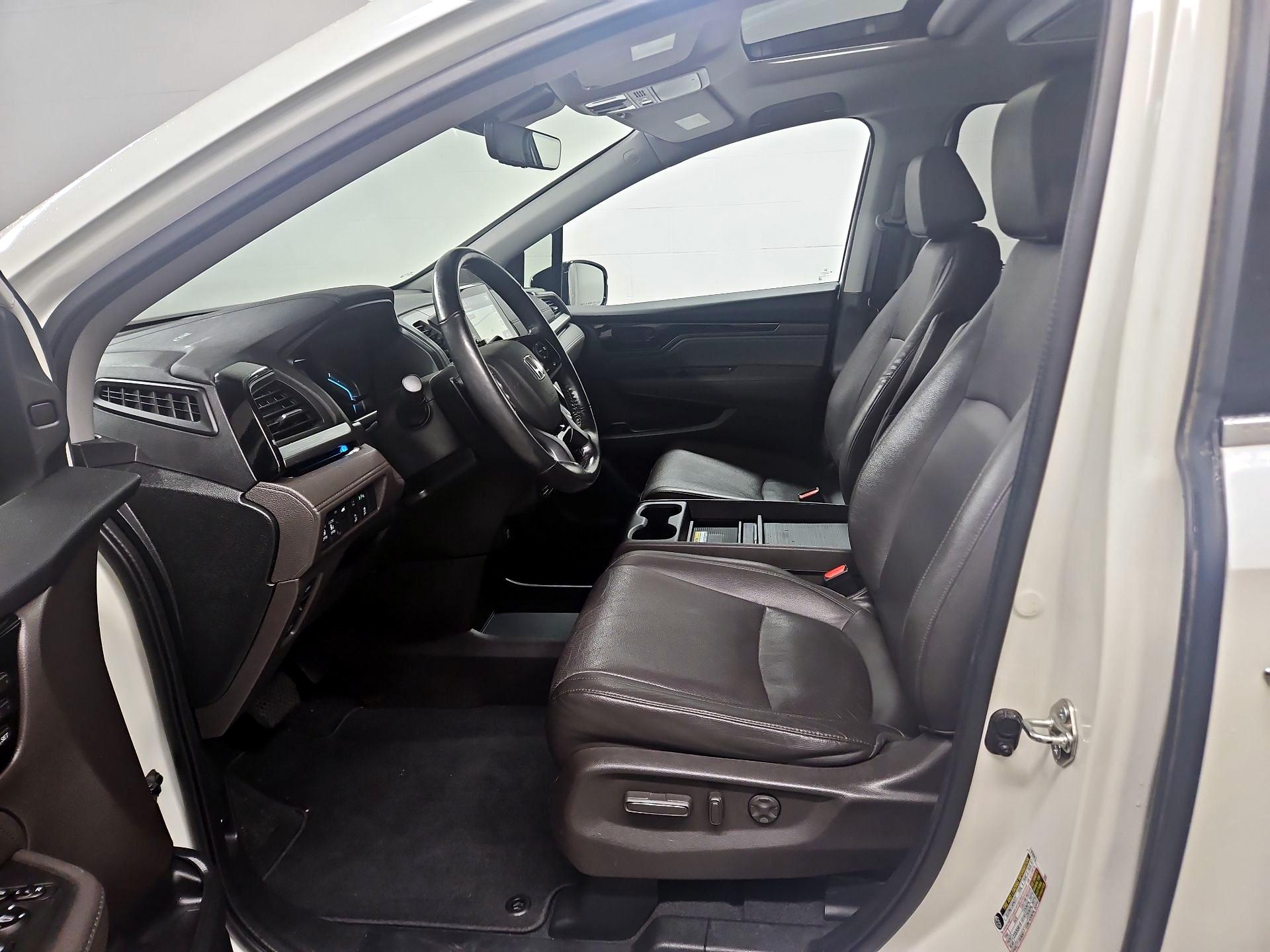 Thumbnail: 2018 Honda Odyssey - 11