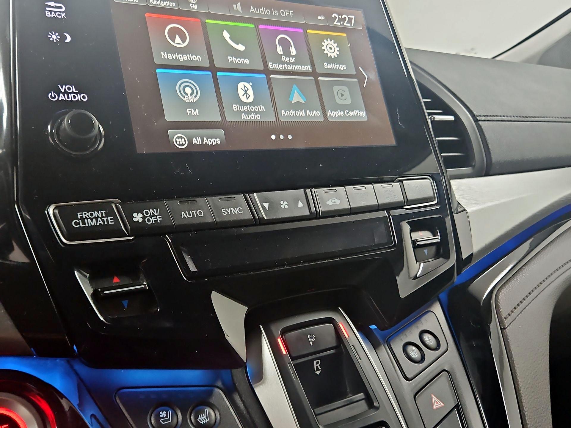 Thumbnail: 2018 Honda Odyssey - 17