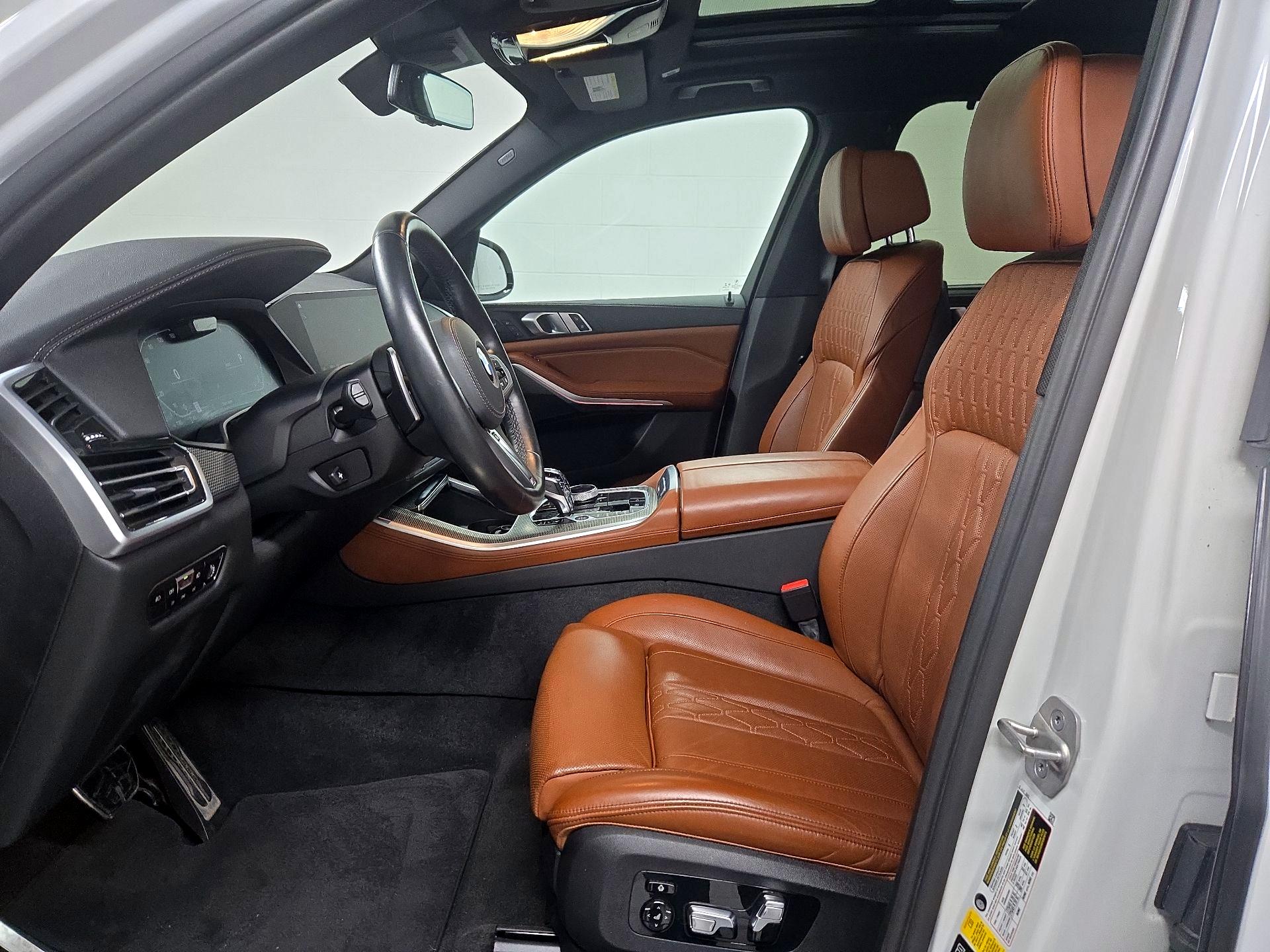 Thumbnail: 2021 BMW X5 - 11