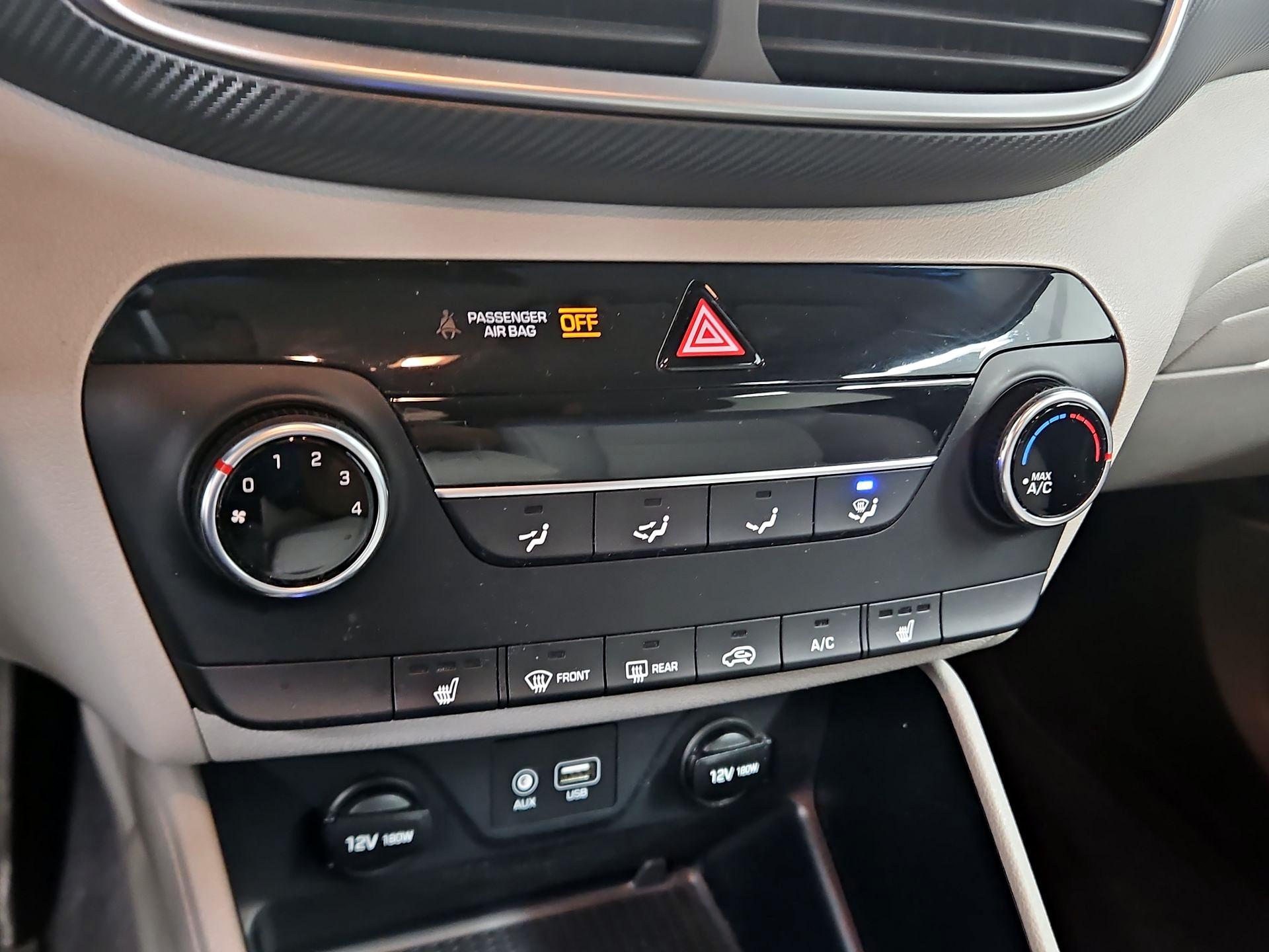 Thumbnail: 2019 Hyundai Tucson - 16