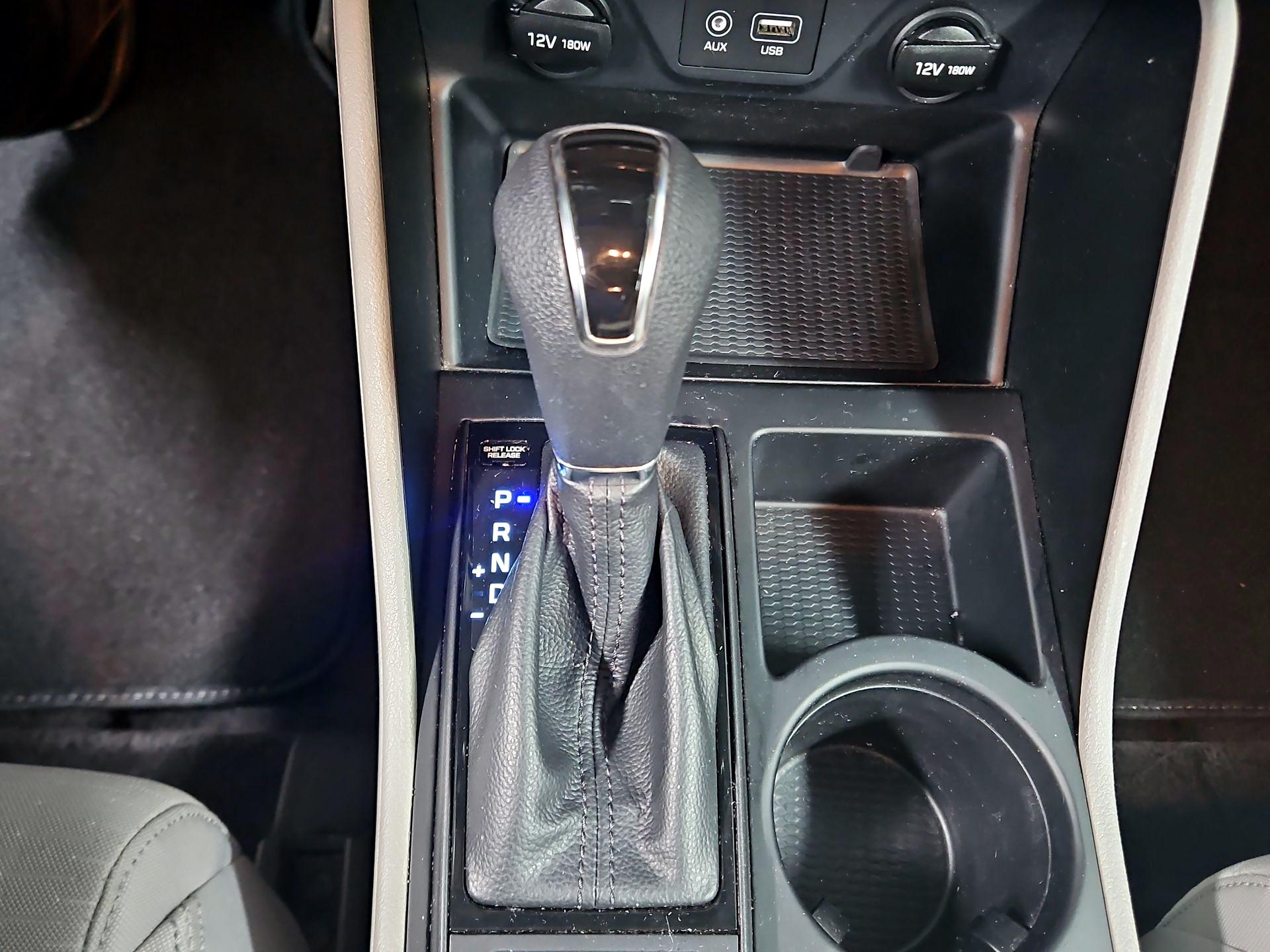 Thumbnail: 2019 Hyundai Tucson - 17