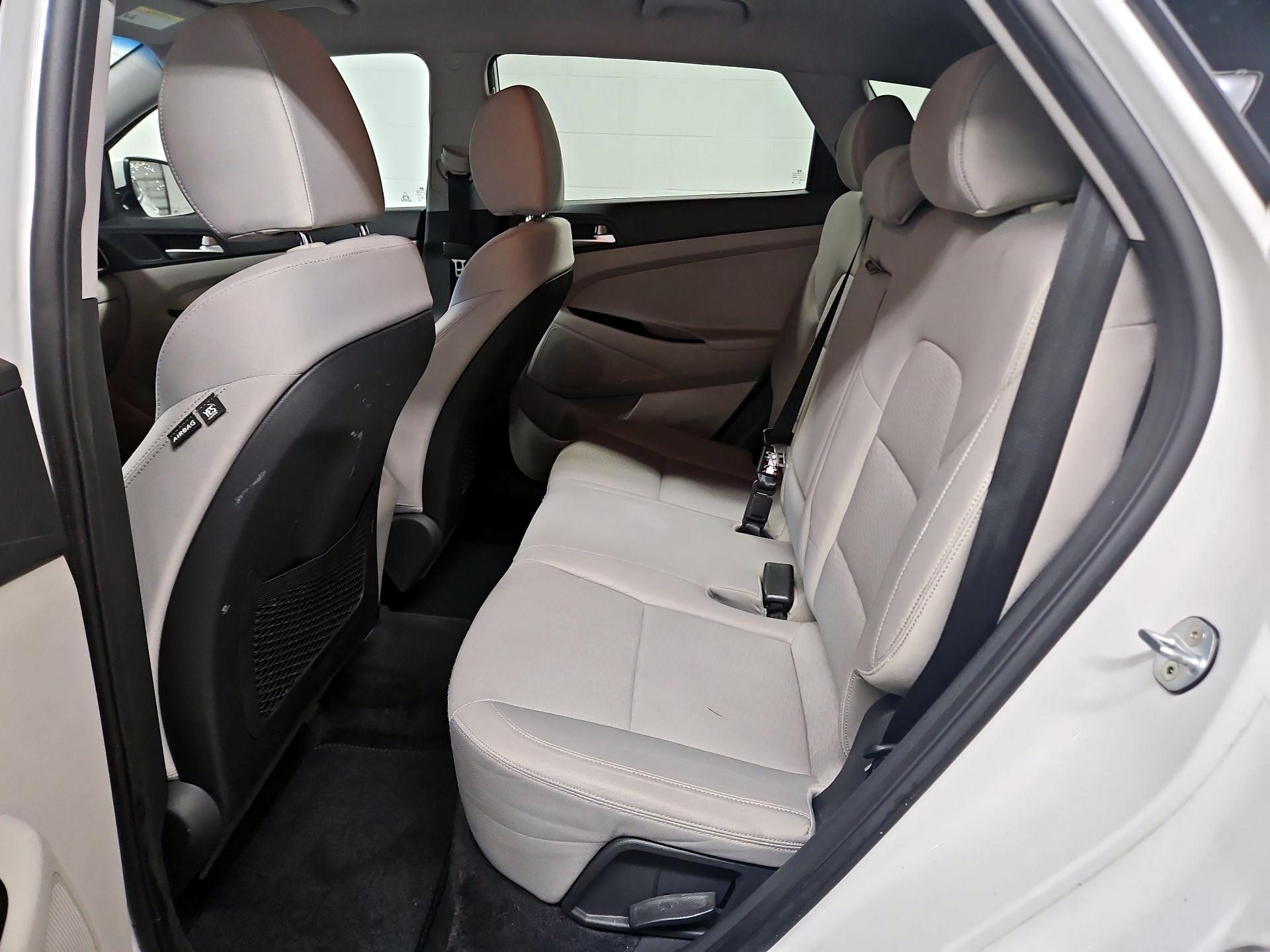 Thumbnail: 2019 Hyundai Tucson - 19