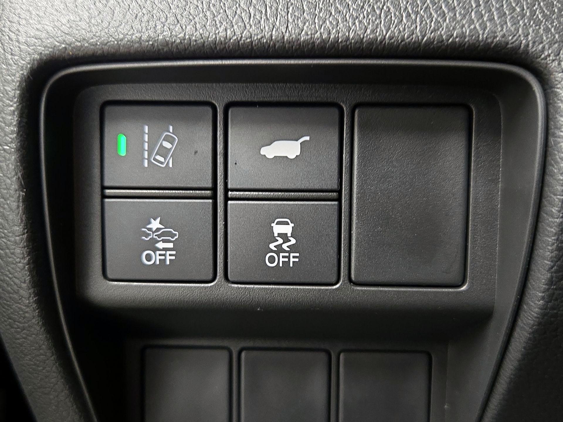 Thumbnail: 2017 Honda CR-V - 13