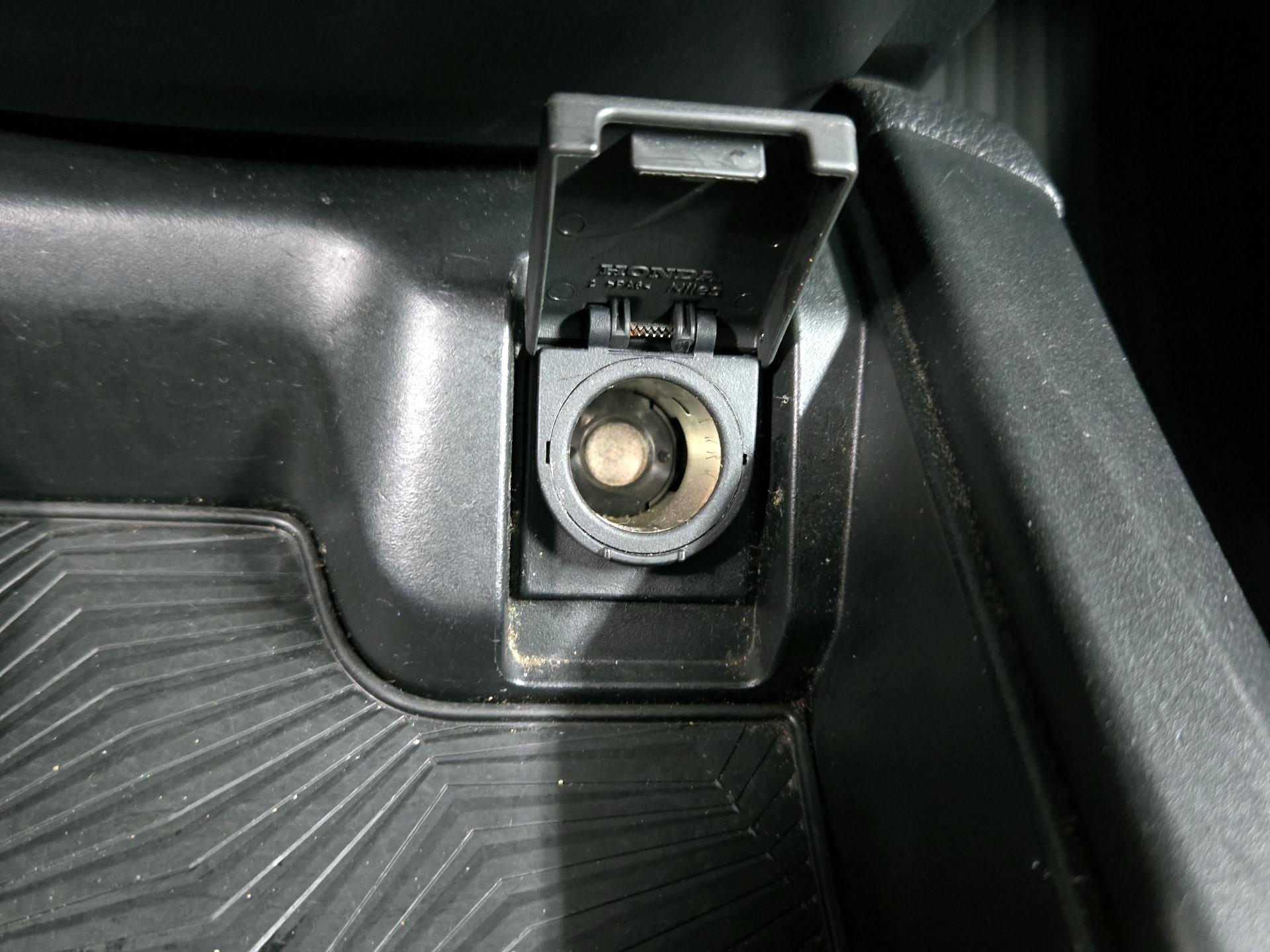 Thumbnail: 2017 Honda CR-V - 18