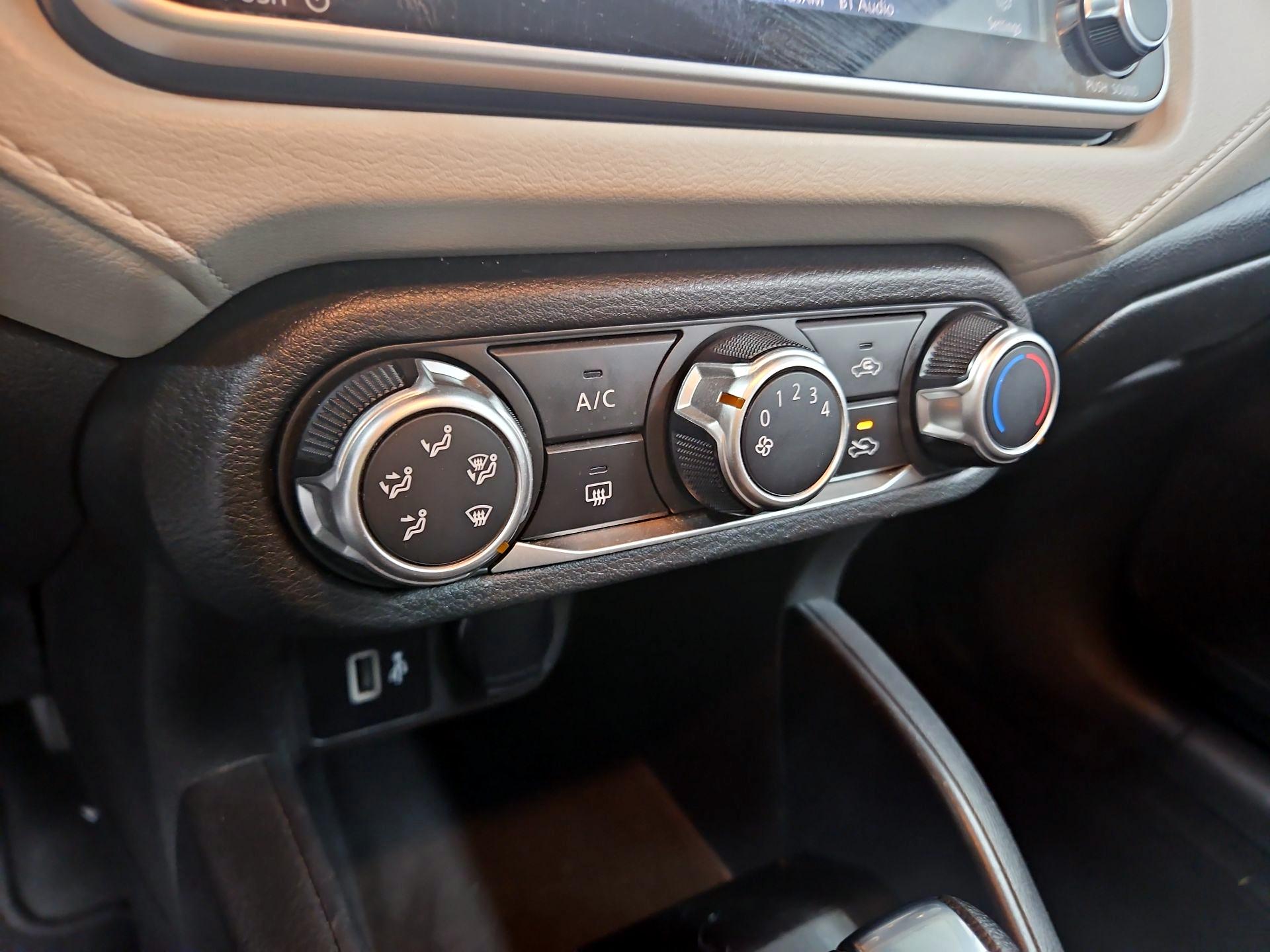 Thumbnail: 2021 Nissan Versa - 16