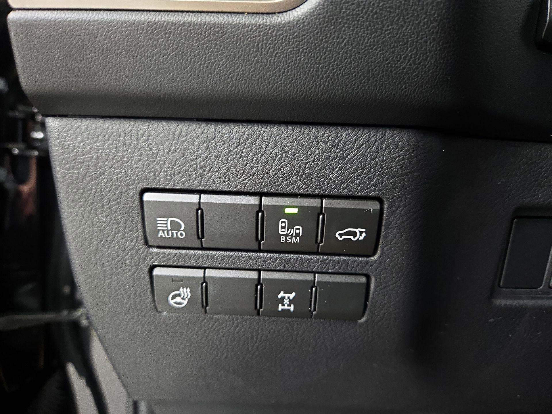 Thumbnail: 2018 Lexus NX - 13