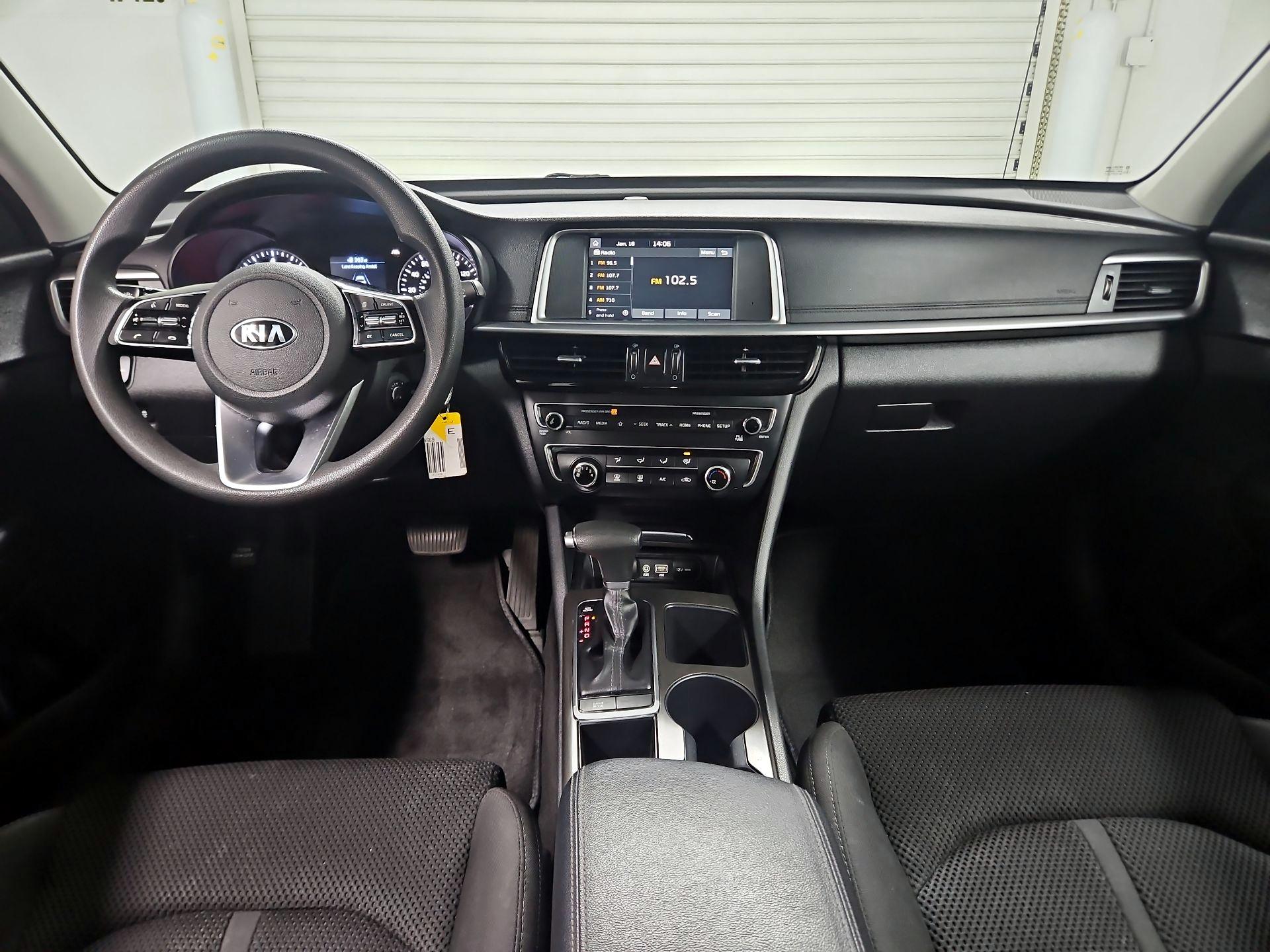 Thumbnail: 2019 Kia Optima - 9