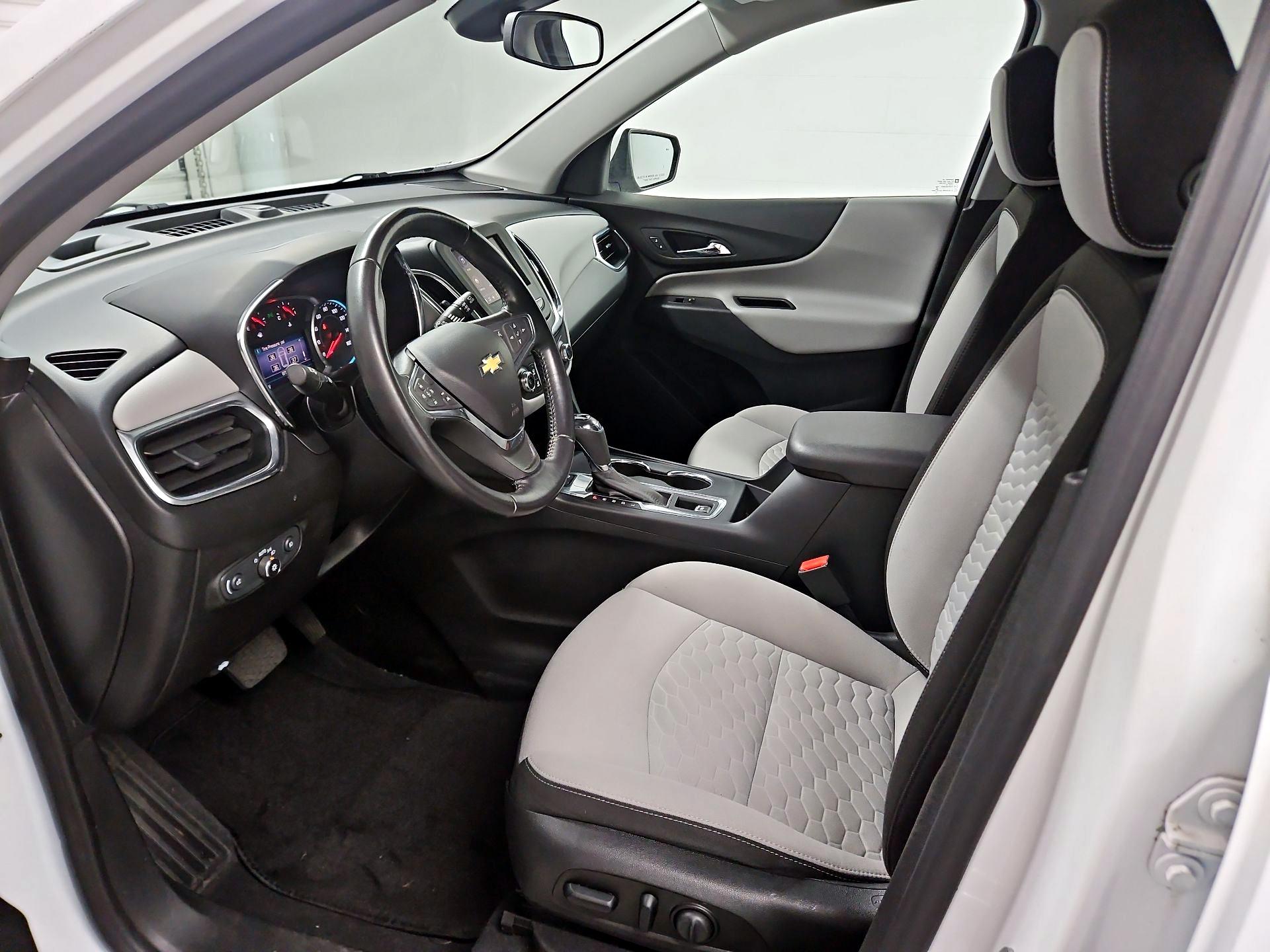 Thumbnail: 2020 Chevrolet Equinox - 11