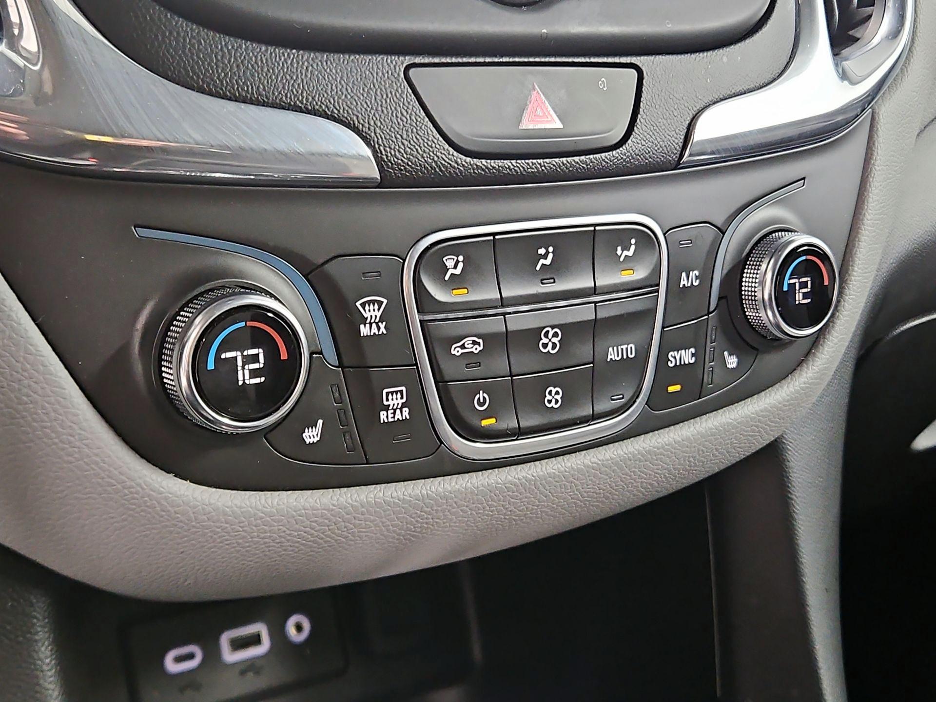 Thumbnail: 2020 Chevrolet Equinox - 16