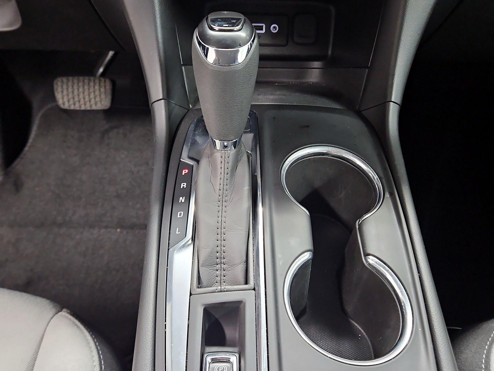 Thumbnail: 2020 Chevrolet Equinox - 17