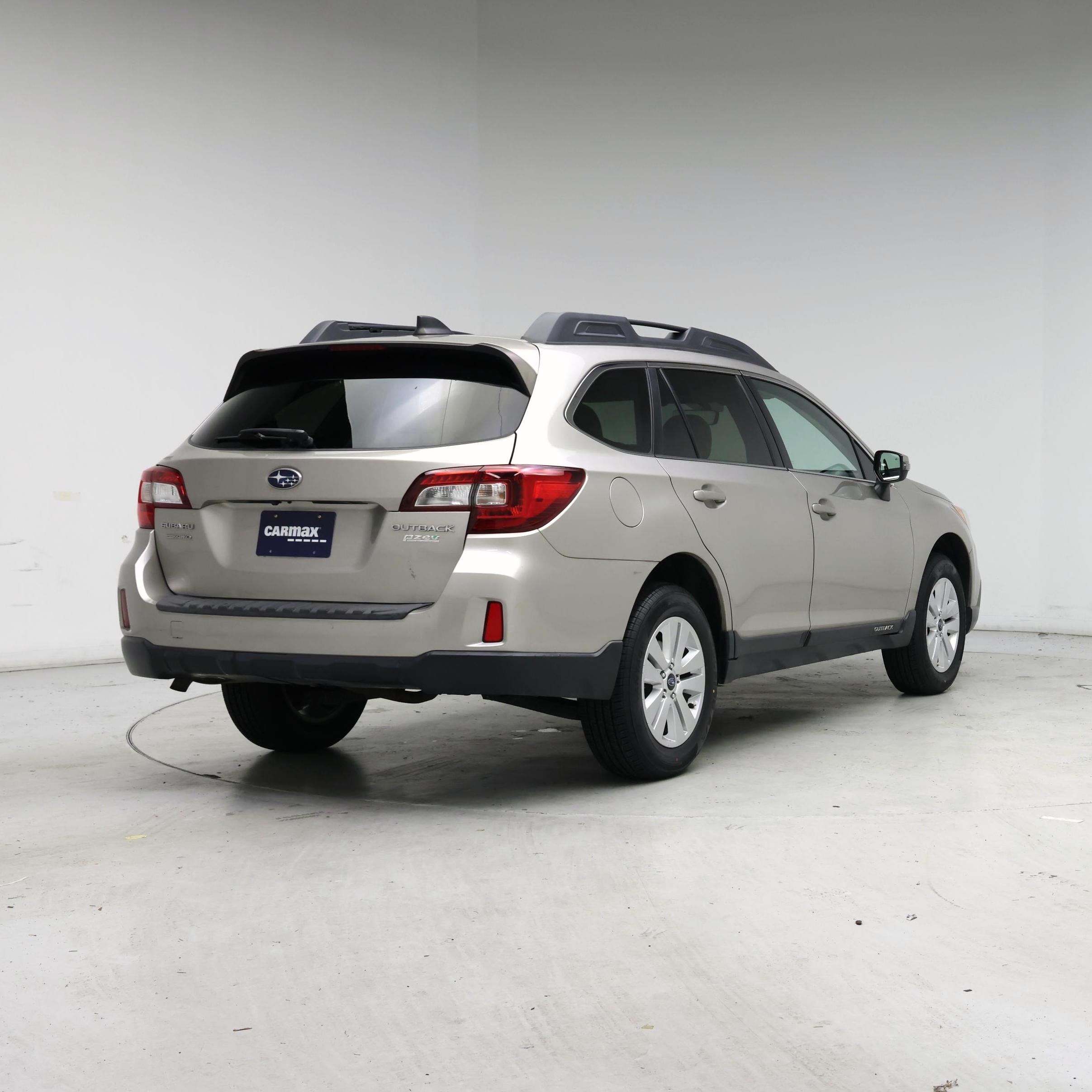 Thumbnail: 2017 Subaru Outback - 8