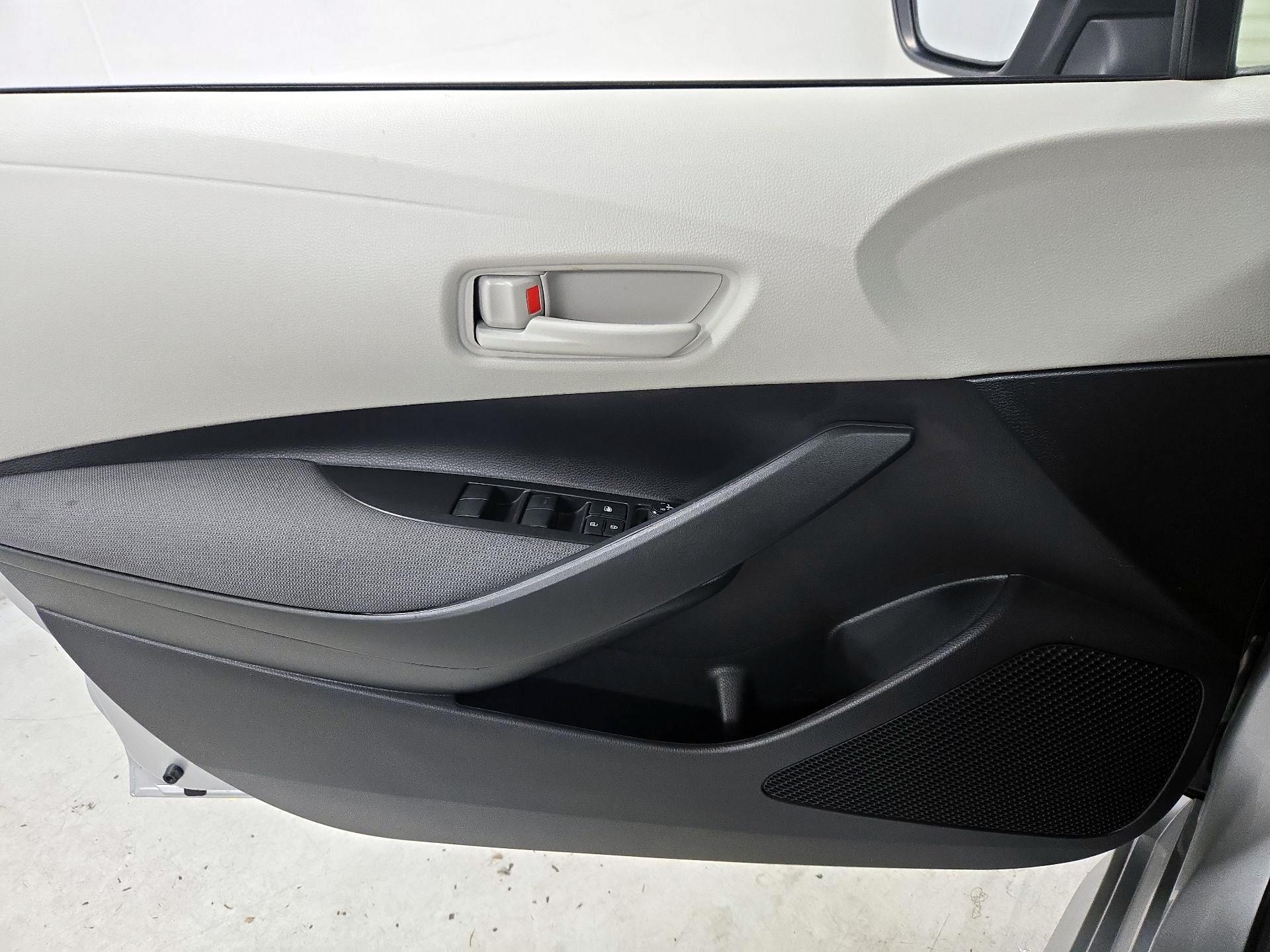 Thumbnail: 2024 Toyota Corolla - 12