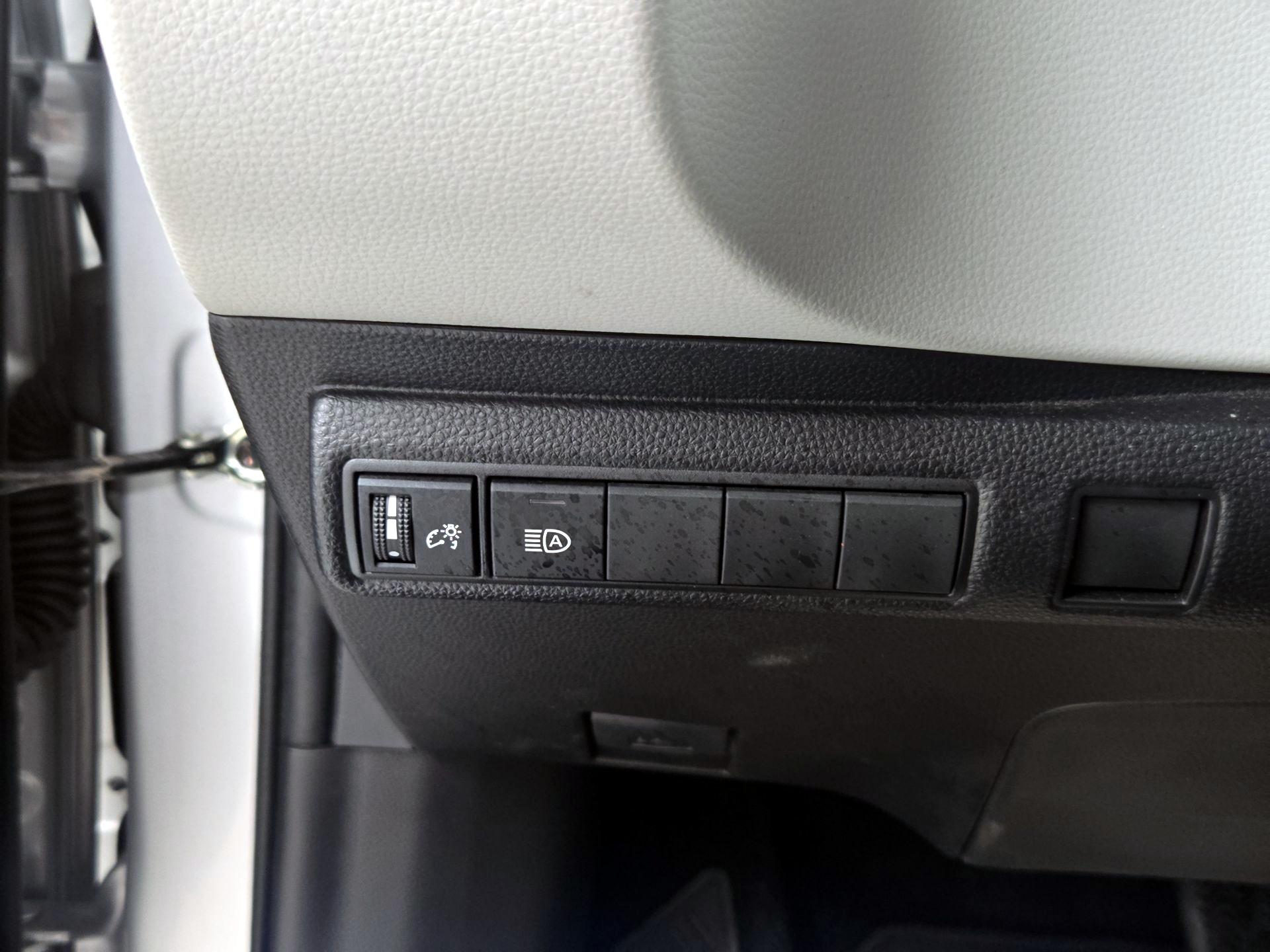 Thumbnail: 2024 Toyota Corolla - 13