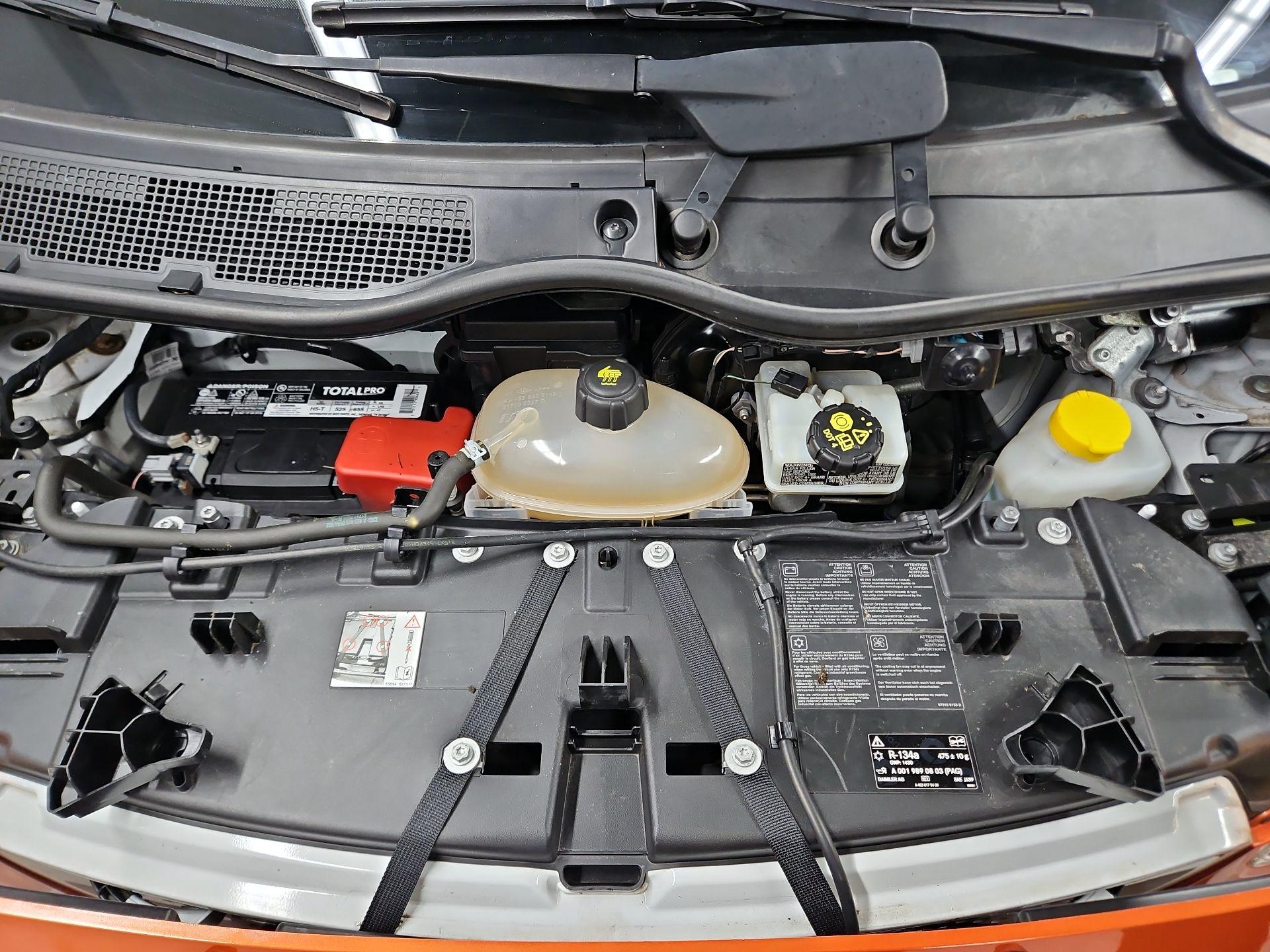 Thumbnail: 2016 smart fortwo - 19