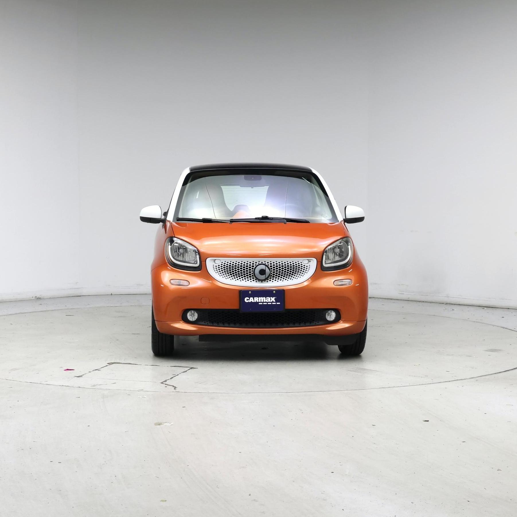 Thumbnail: 2016 smart fortwo - 5