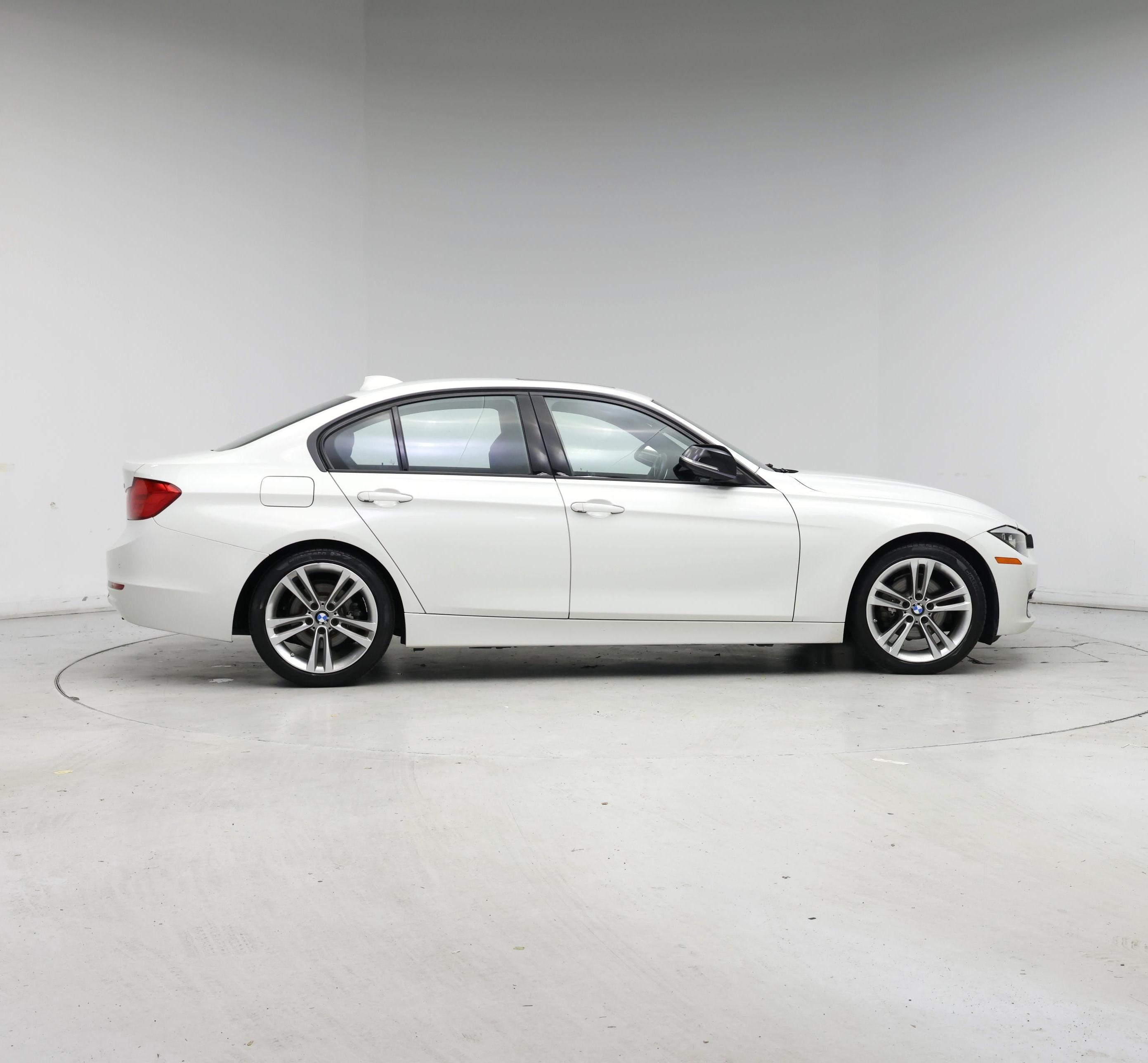 Thumbnail: 2015 BMW 3 Series - 7