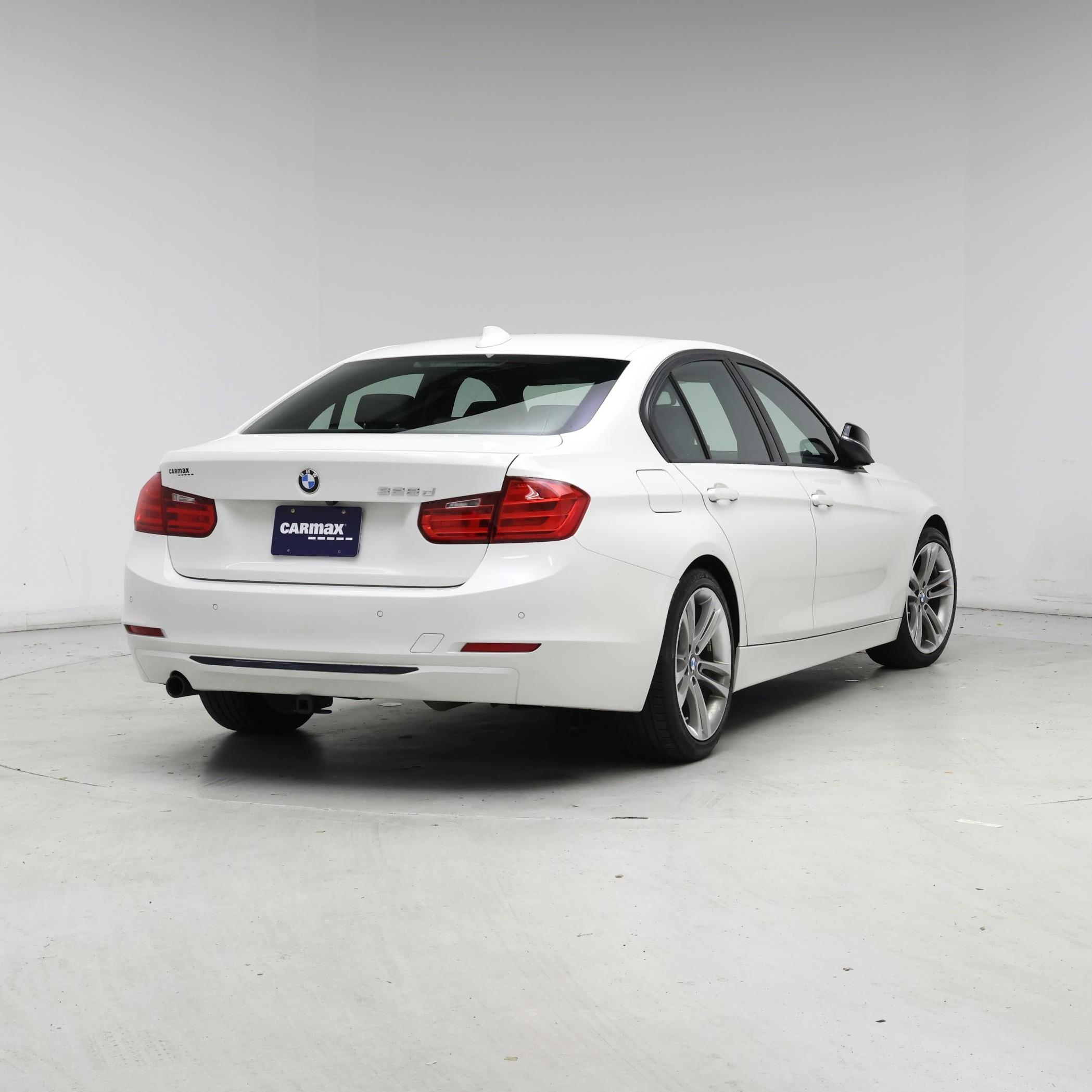 Thumbnail: 2015 BMW 3 Series - 8