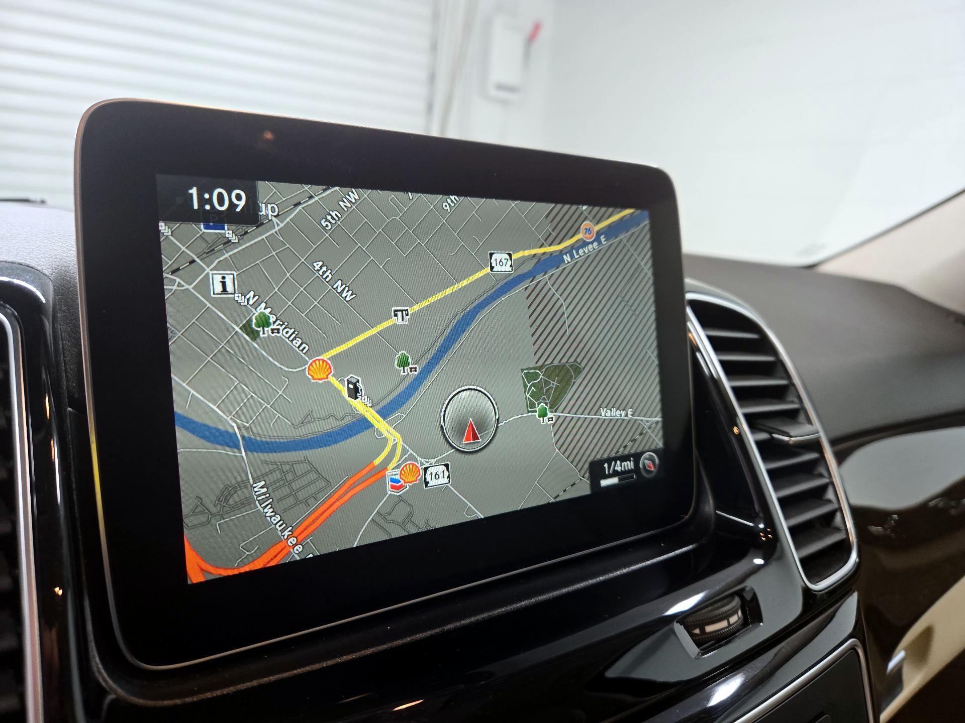 Thumbnail: 2017 Mercedes-Benz GLE - 14