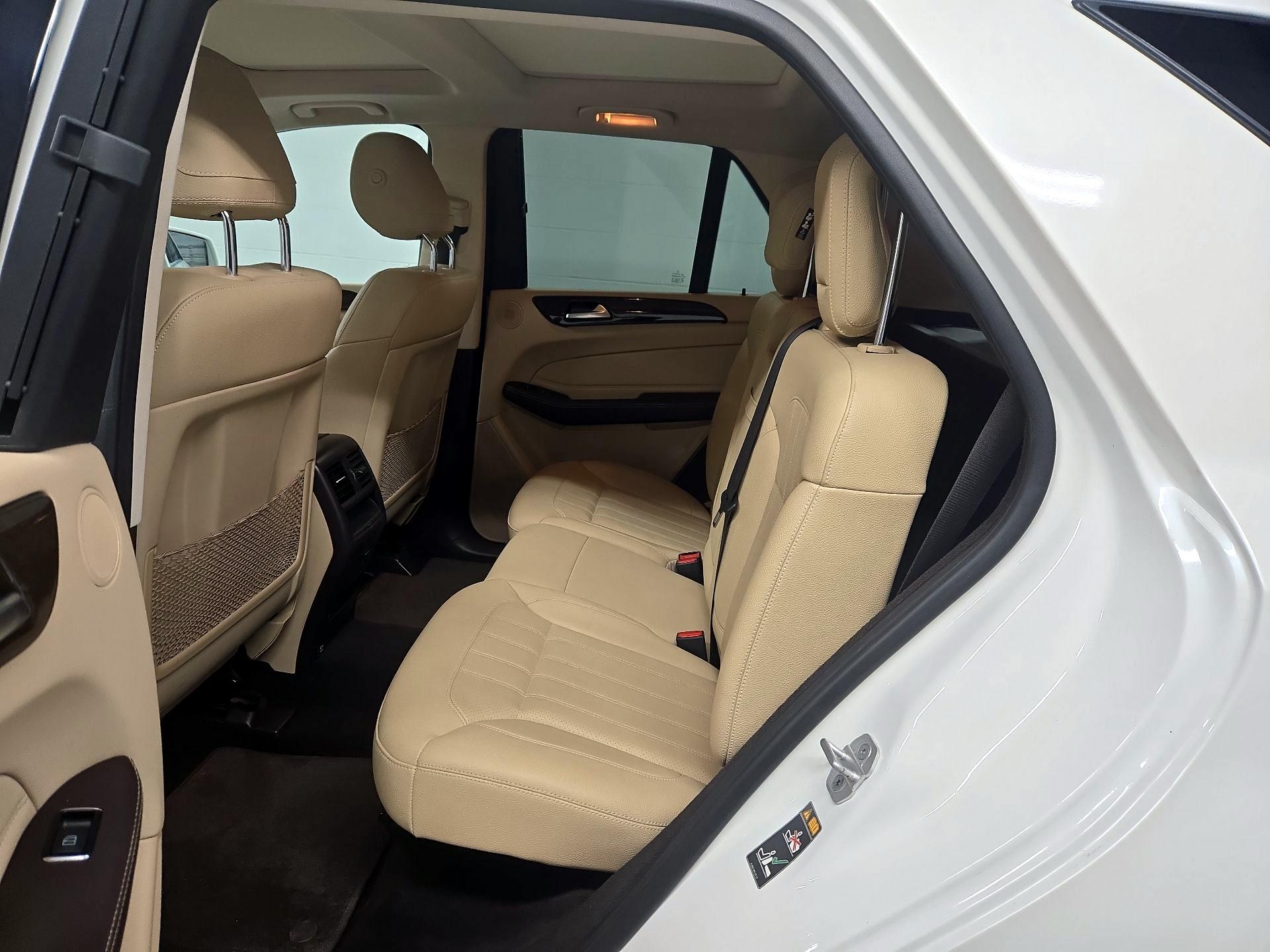 Thumbnail: 2017 Mercedes-Benz GLE - 20