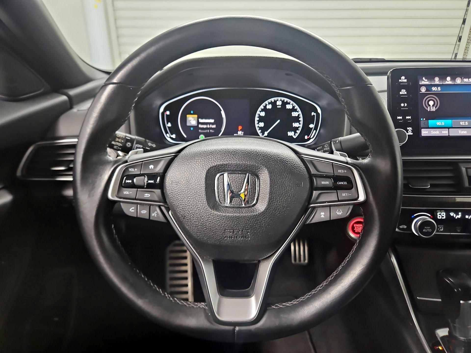 Thumbnail: 2018 Honda Accord - 10