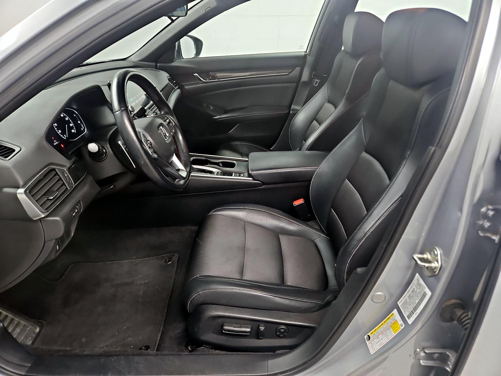 Thumbnail: 2018 Honda Accord - 11