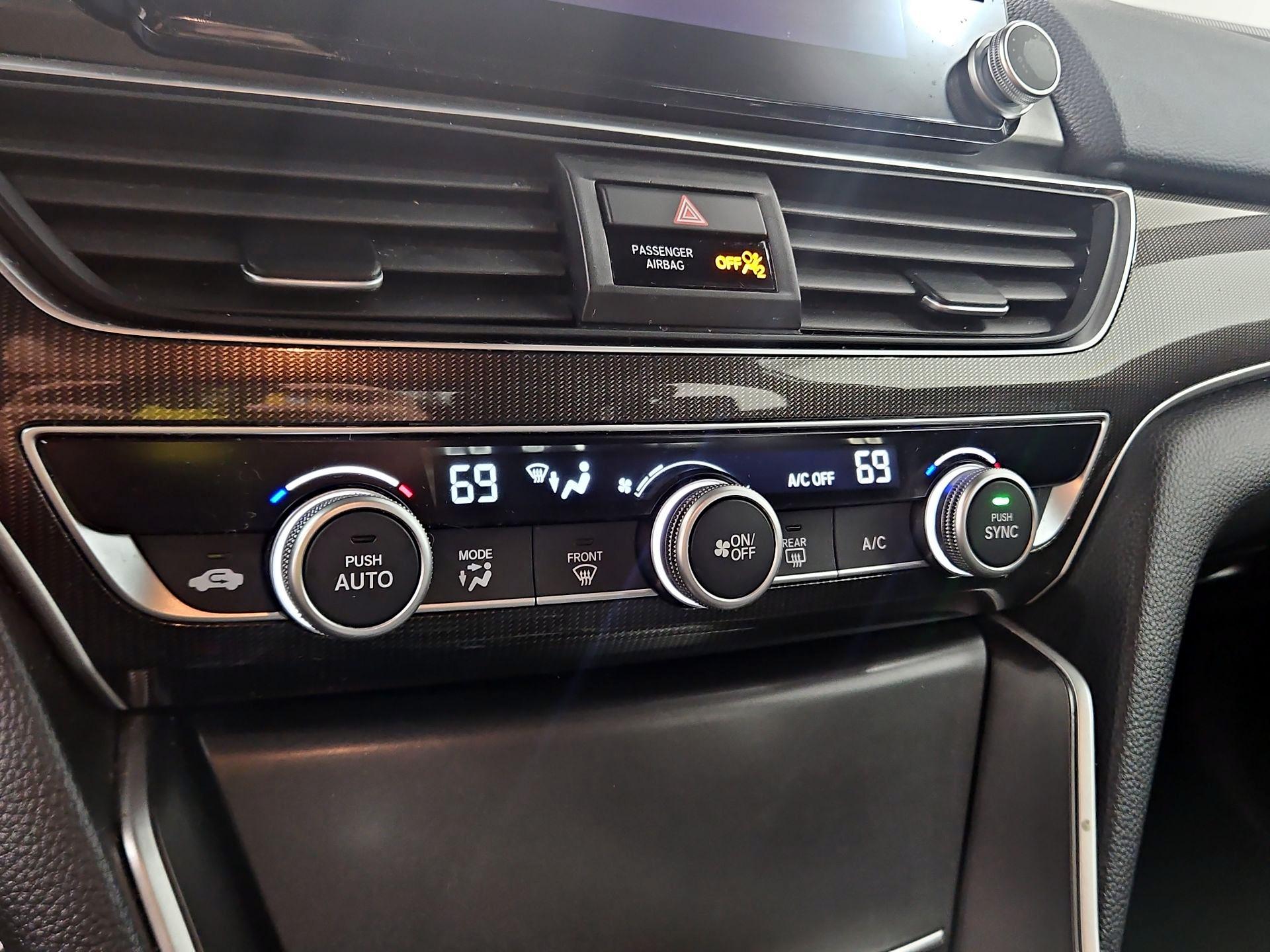 Thumbnail: 2018 Honda Accord - 16