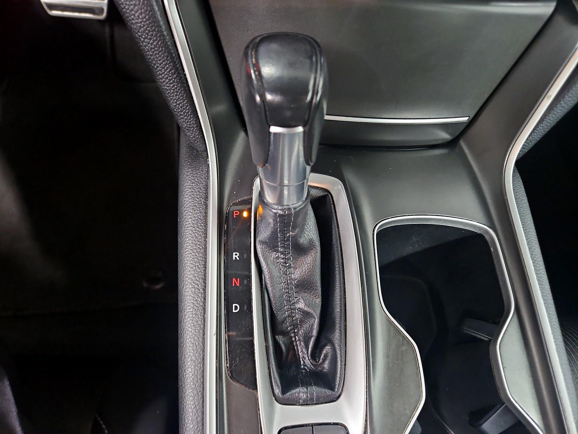 Thumbnail: 2018 Honda Accord - 17