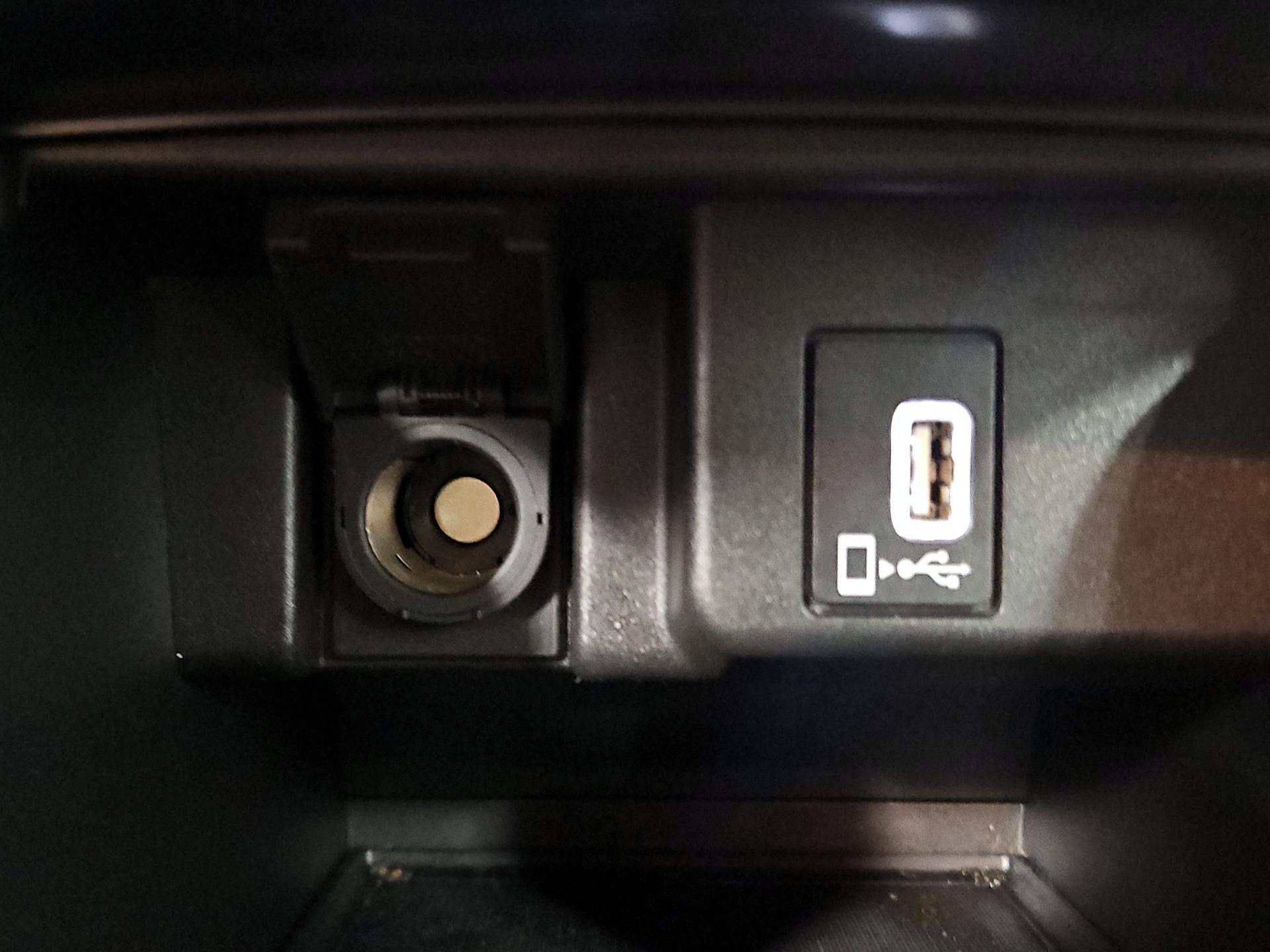 Thumbnail: 2018 Honda Accord - 18