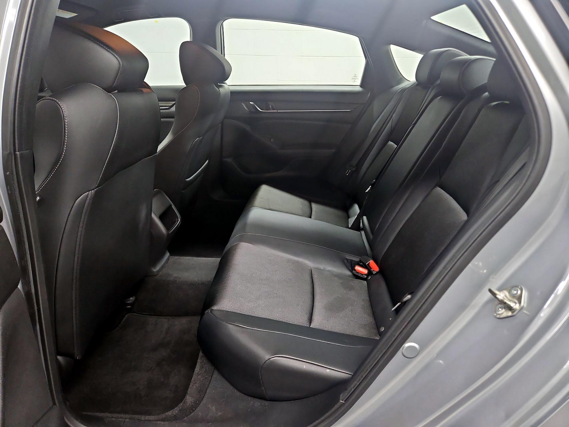 Thumbnail: 2018 Honda Accord - 19