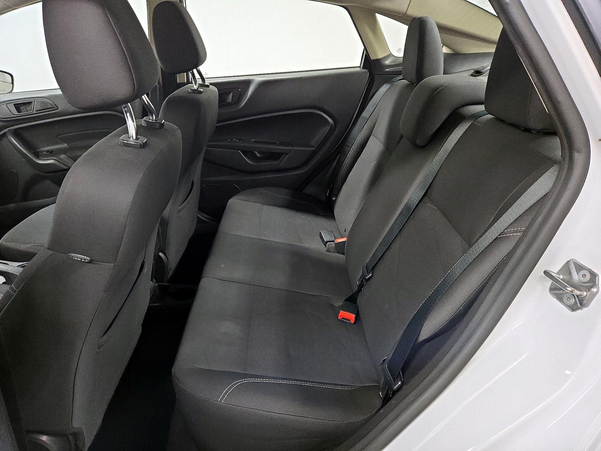 Thumbnail: 2017 Ford Fiesta - 18