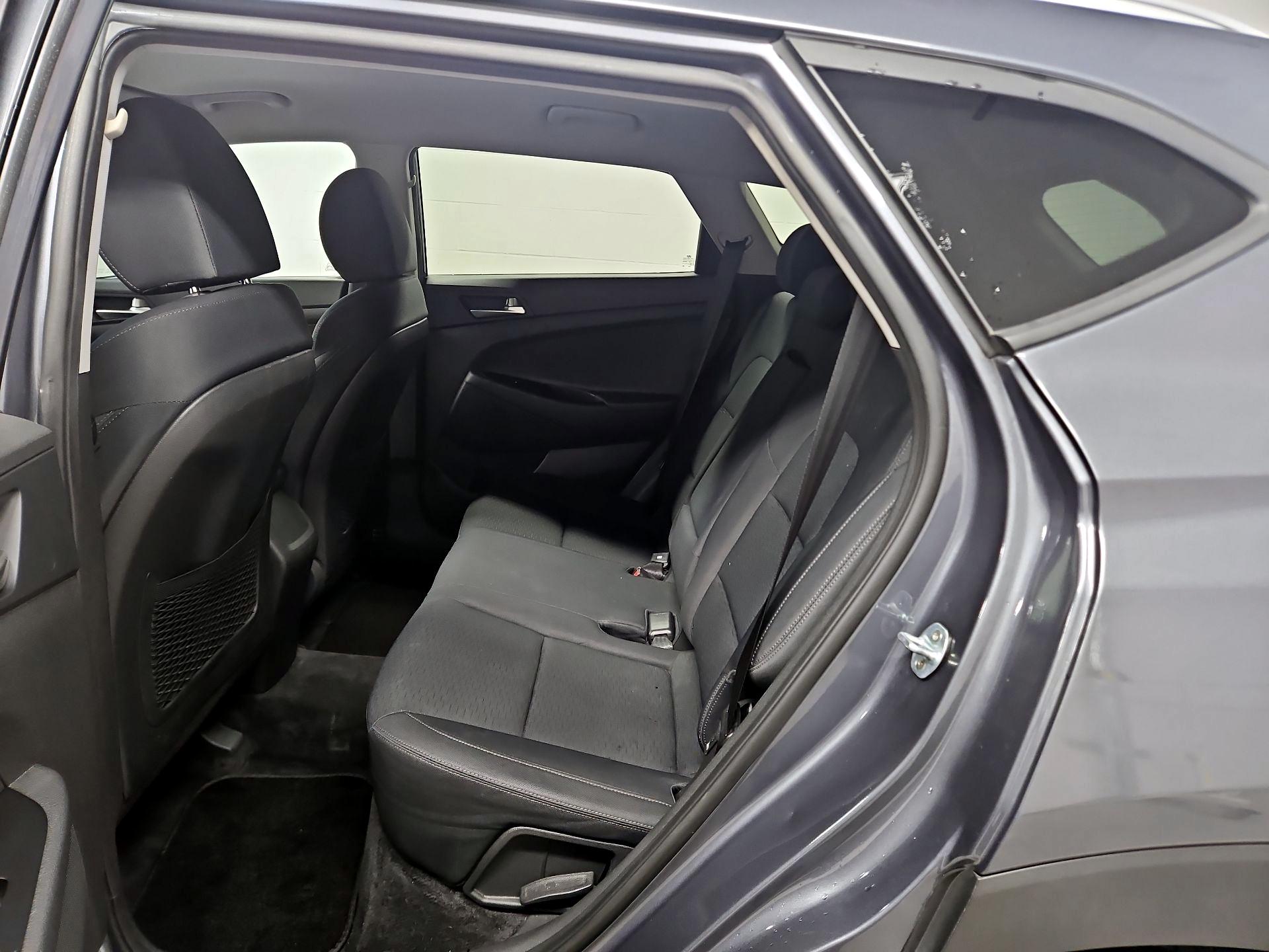 Thumbnail: 2019 Hyundai Tucson - 19