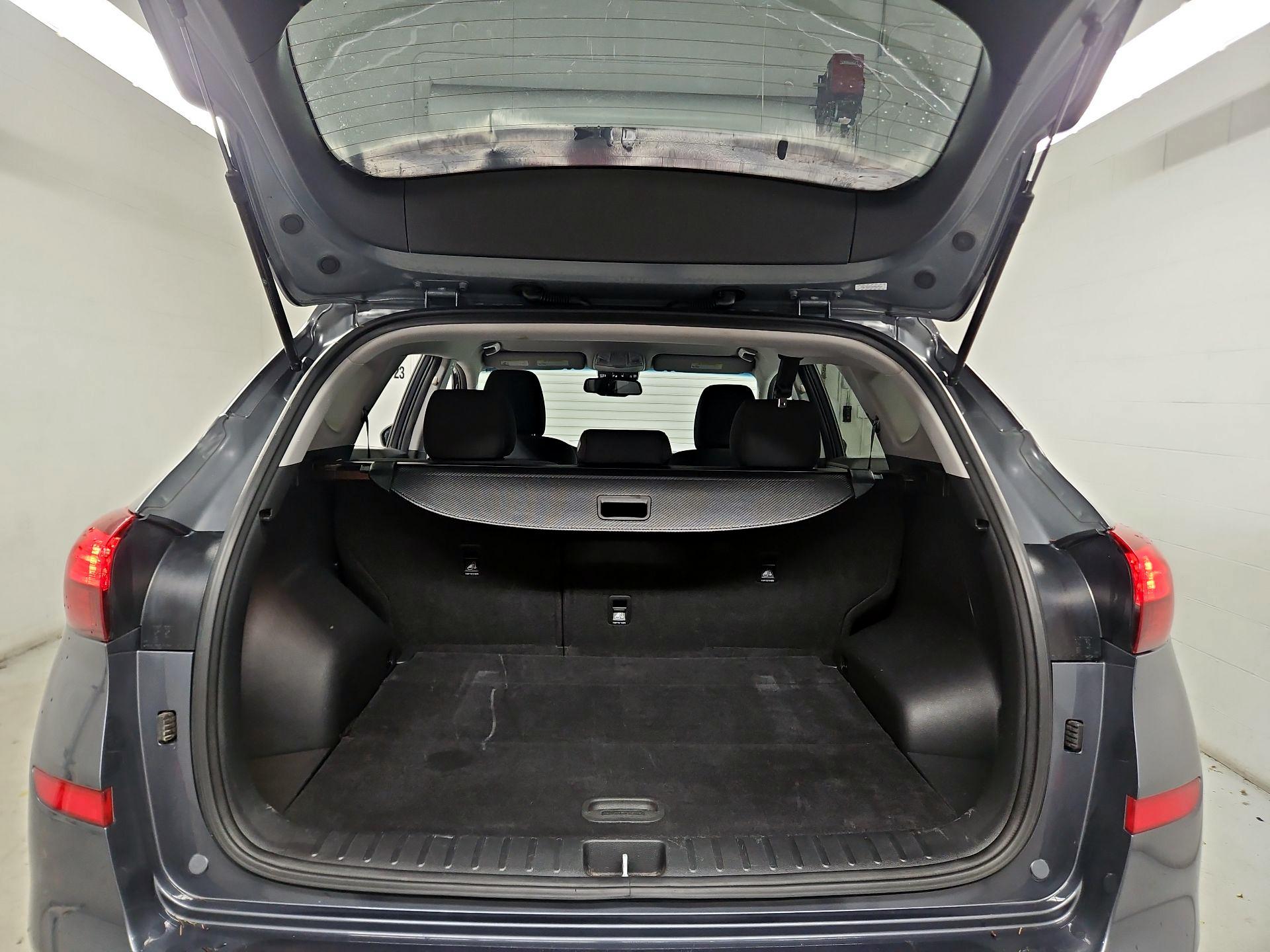 Thumbnail: 2019 Hyundai Tucson - 20